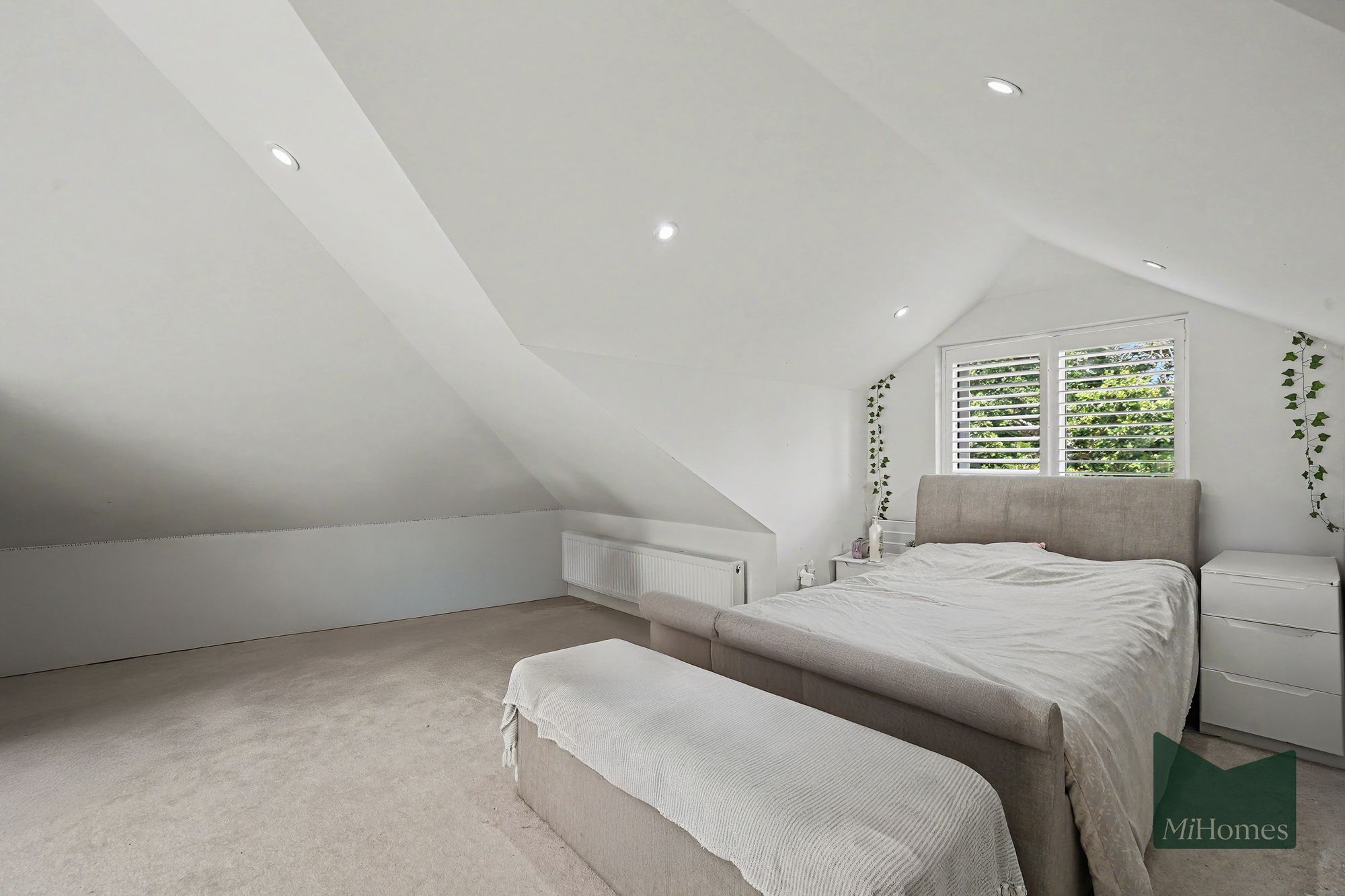 5 bed semi-detached house for sale in Hadley Road, Enfield, EN2 - Property Image 26