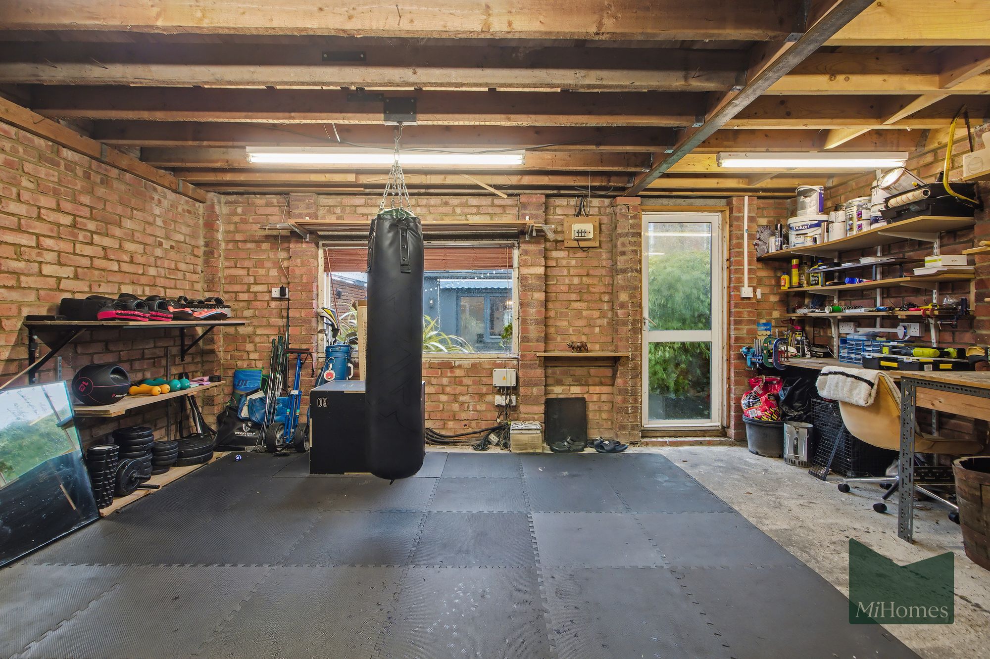 3 bed mid-terraced house for sale in Woodstock Crescent, London, N9 - Property Image 18