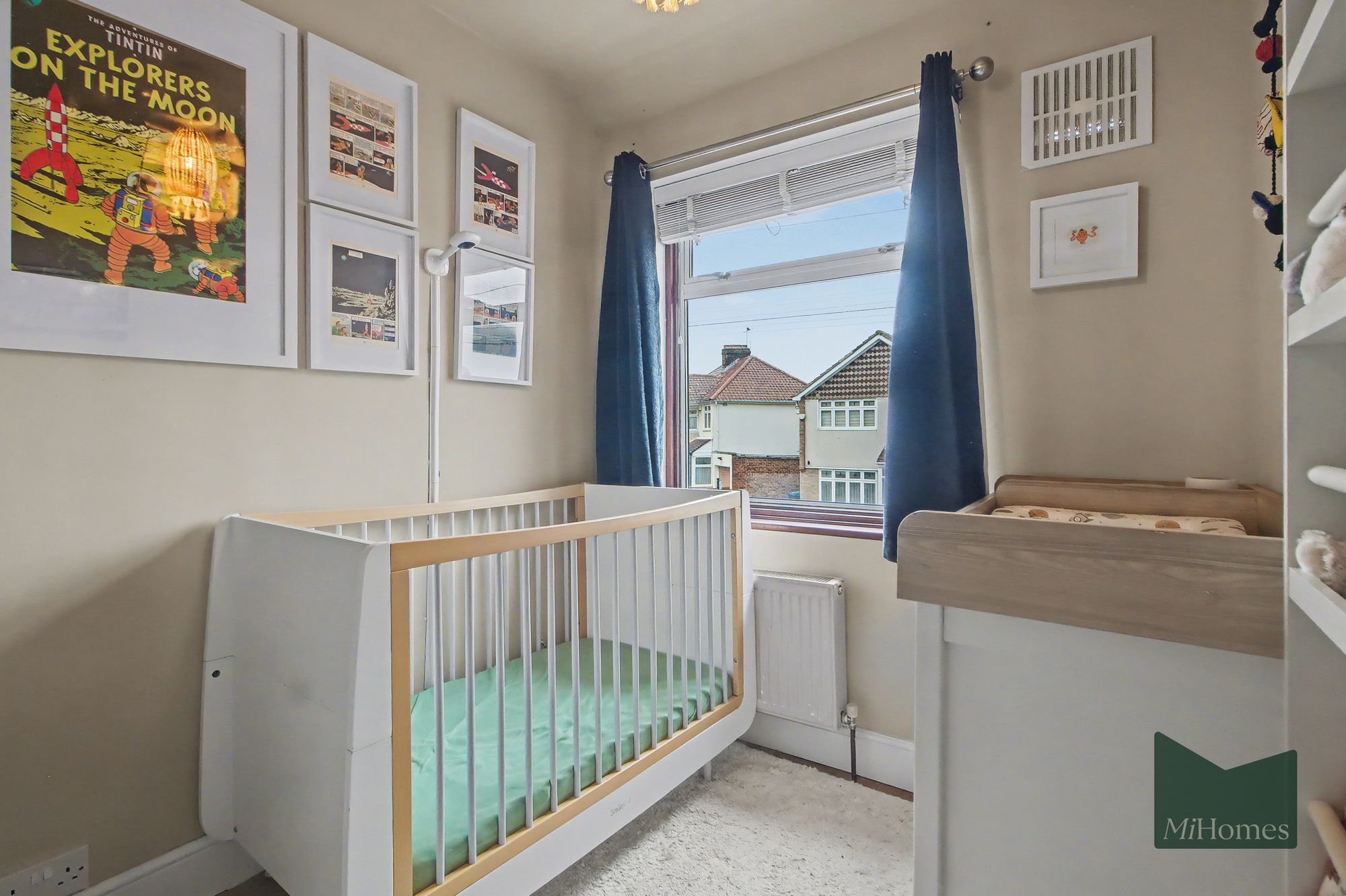 3 bed mid-terraced house for sale in Woodstock Crescent, London, N9 - Property Image 13
