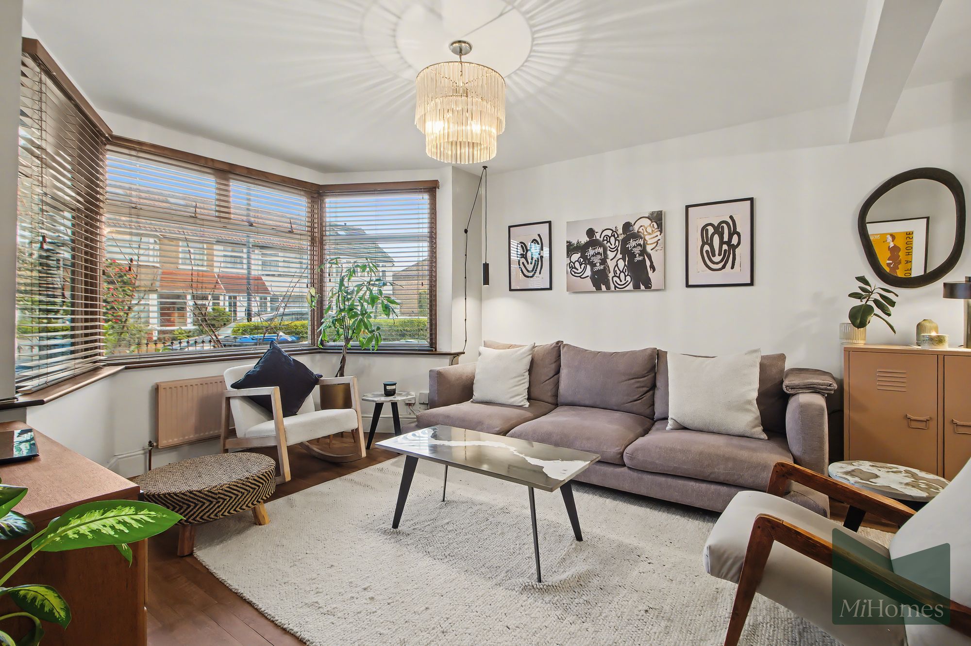 3 bed mid-terraced house for sale in Woodstock Crescent, London, N9 - Property Image 6