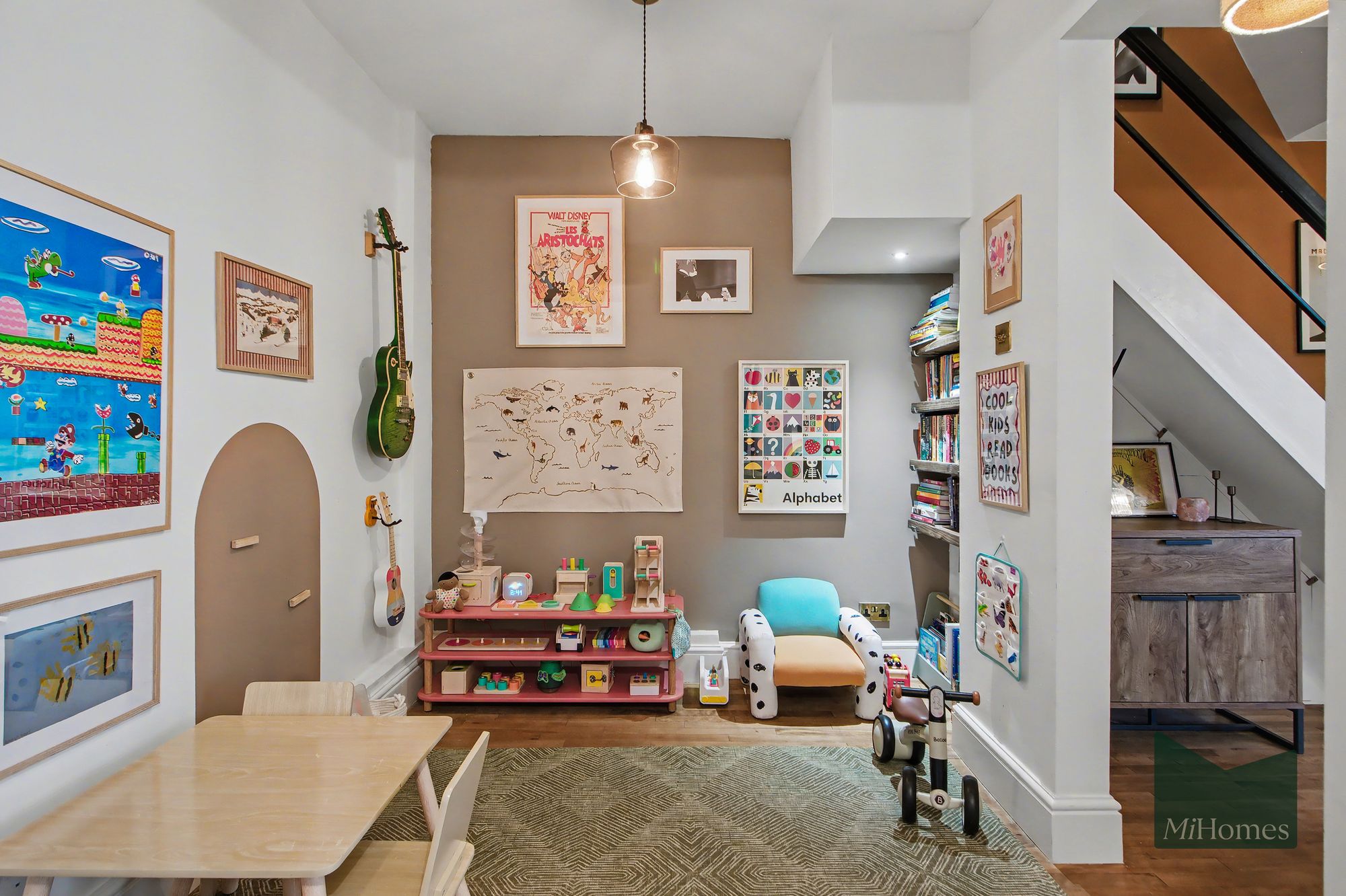 3 bed mid-terraced house for sale in Woodstock Crescent, London, N9 - Property Image 10