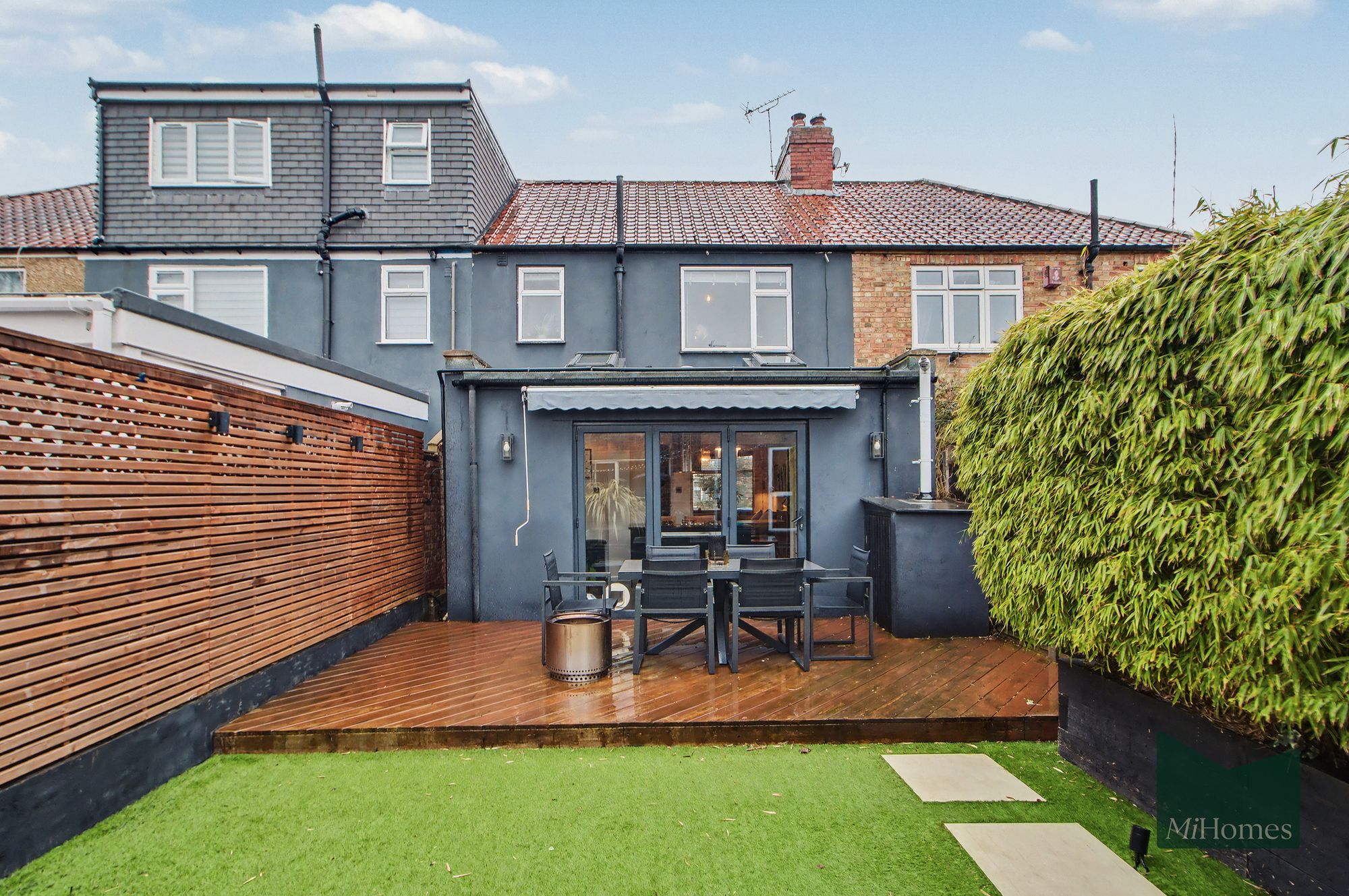 3 bed mid-terraced house for sale in Woodstock Crescent, London, N9 - Property Image 9