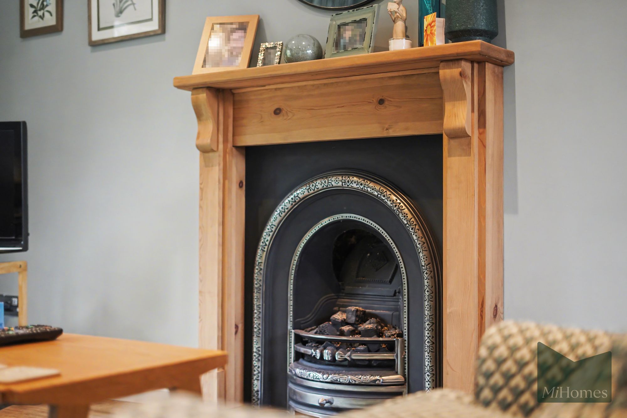 3 bed semi-detached house for sale in George Crescent, London, N10  - Property Image 3