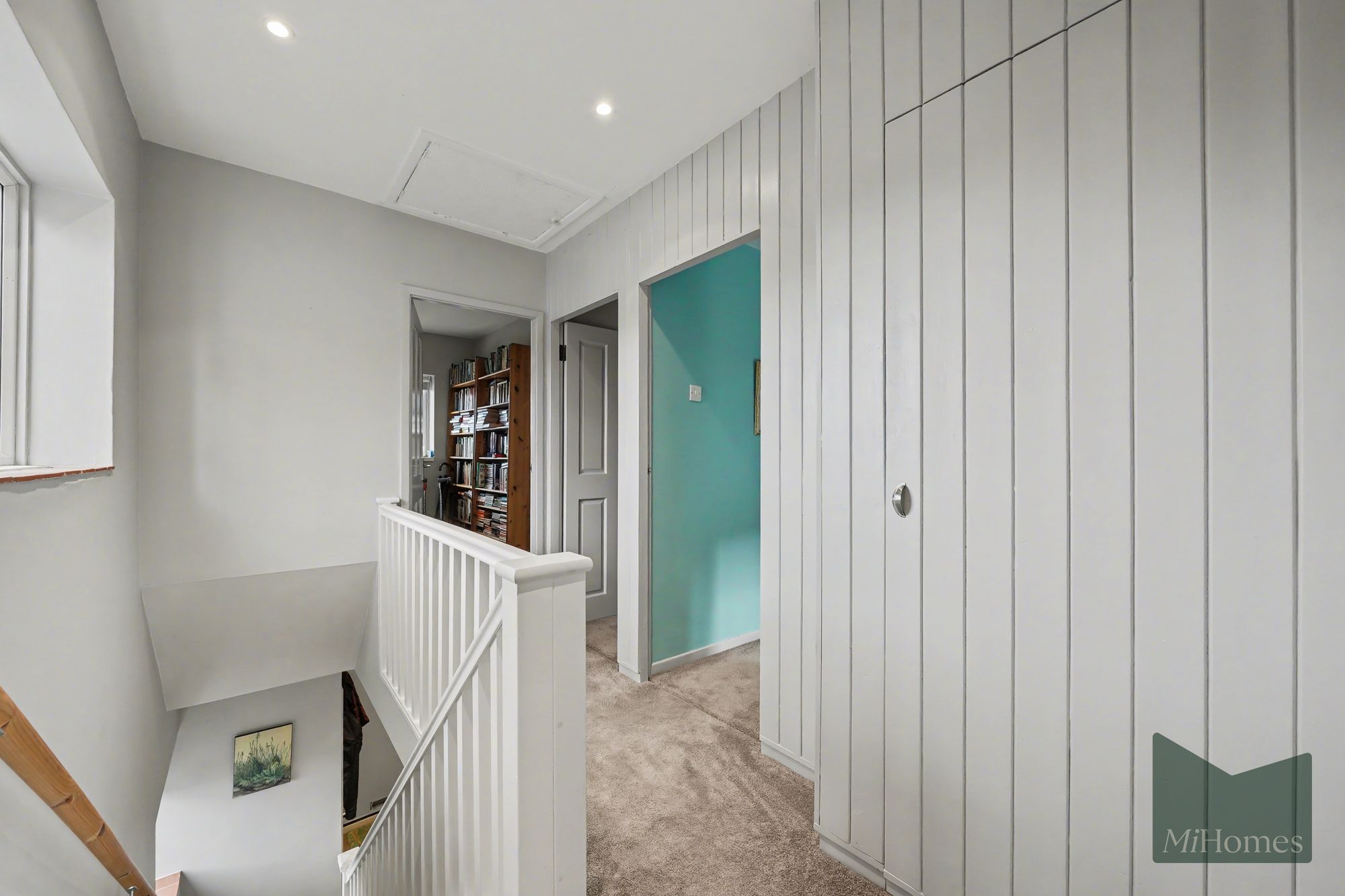 3 bed semi-detached house for sale in George Crescent, London, N10  - Property Image 11