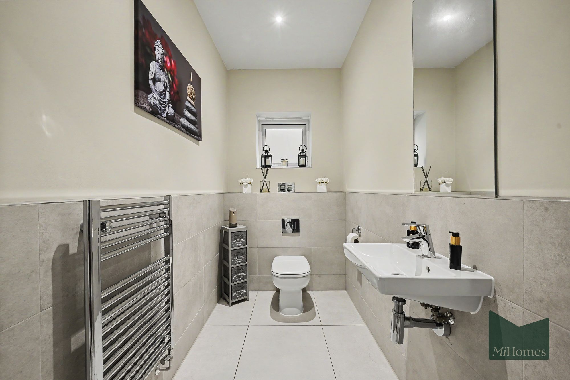 4 bed mid-terraced house for sale in Wellston Crescent, London, N14 - Property Image 15