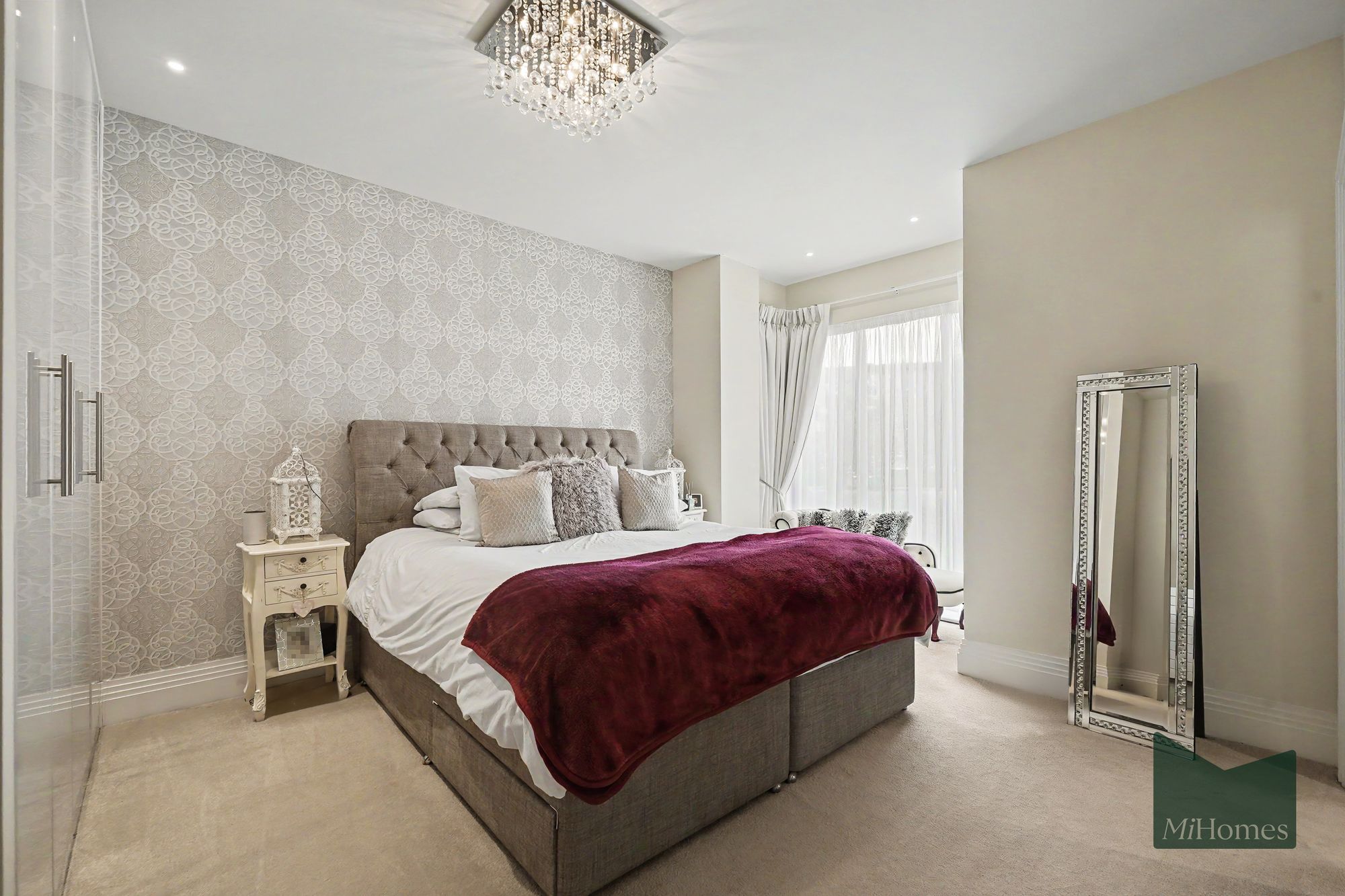 4 bed mid-terraced house for sale in Wellston Crescent, London, N14 - Property Image 36