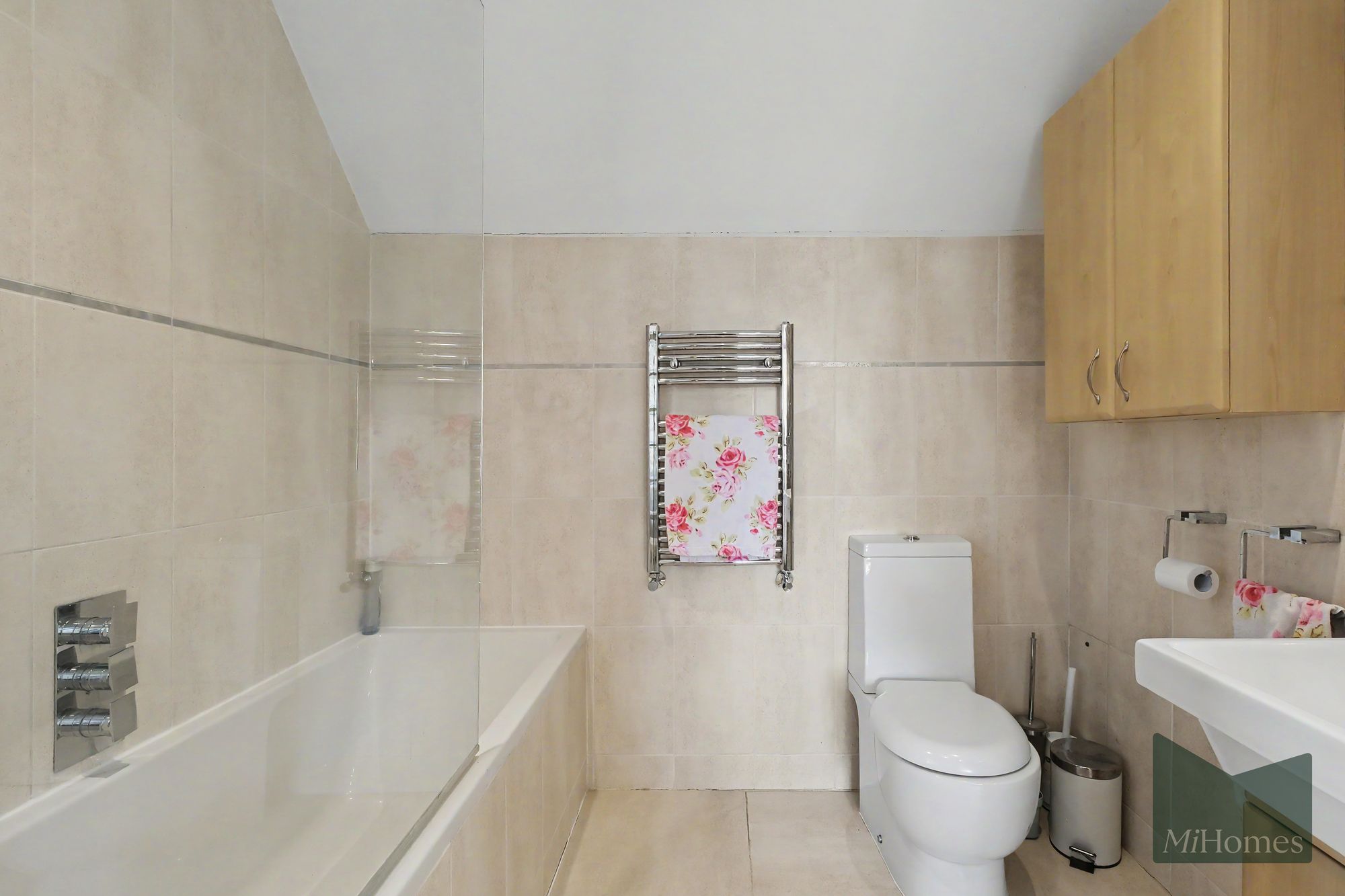 5 bed detached house for sale in Camlet Way, Barnet, EN4 - Property Image 37