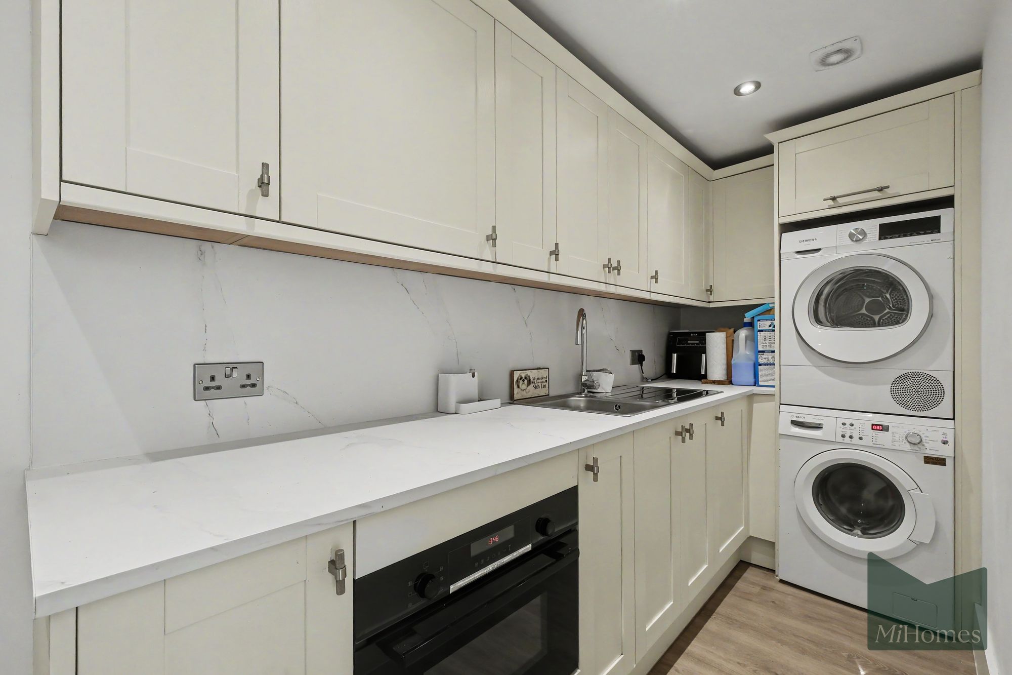 5 bed detached house for sale in Camlet Way, Barnet, EN4 - Property Image 32