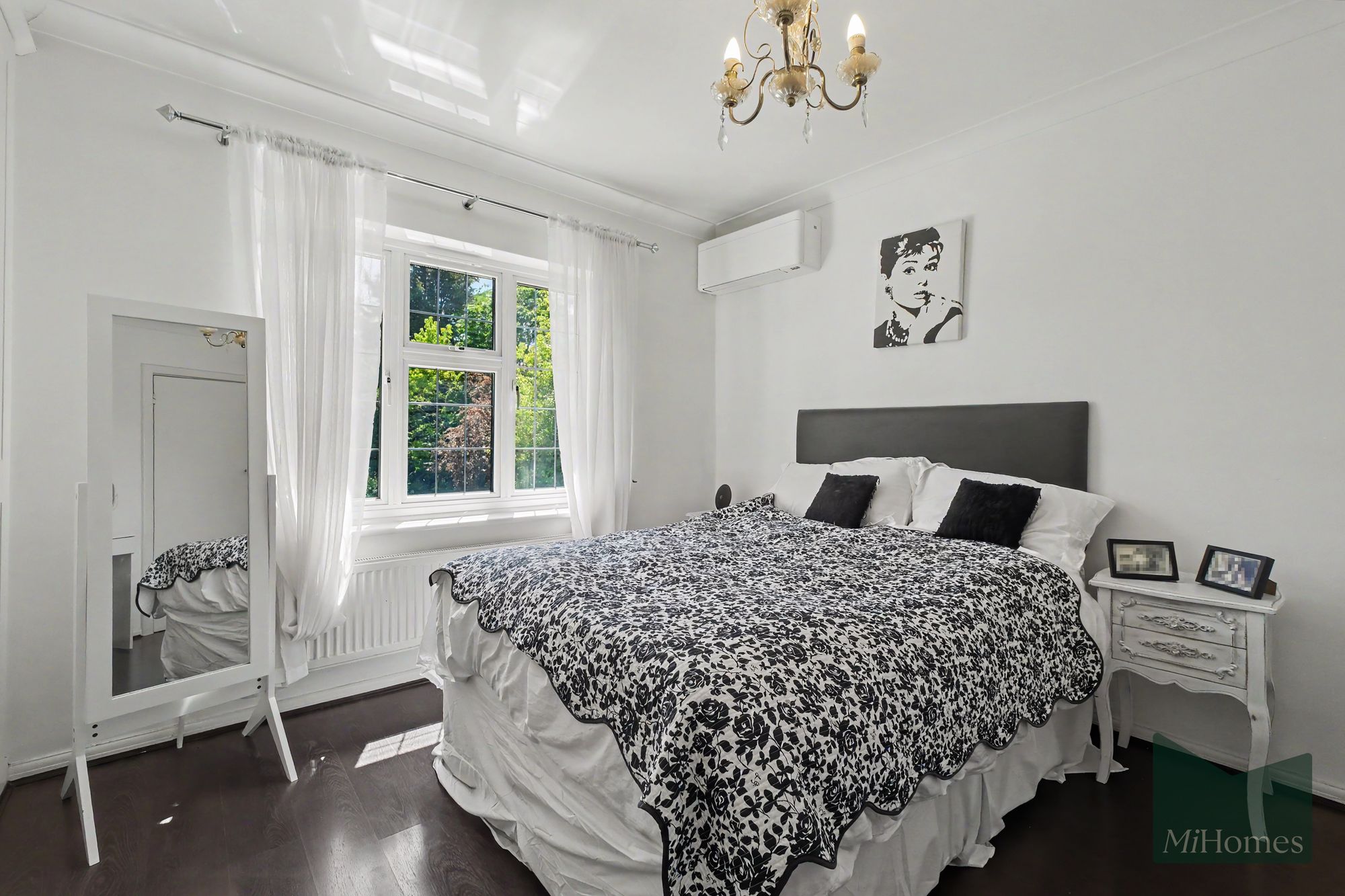 5 bed detached house for sale in Camlet Way, Barnet, EN4 - Property Image 40