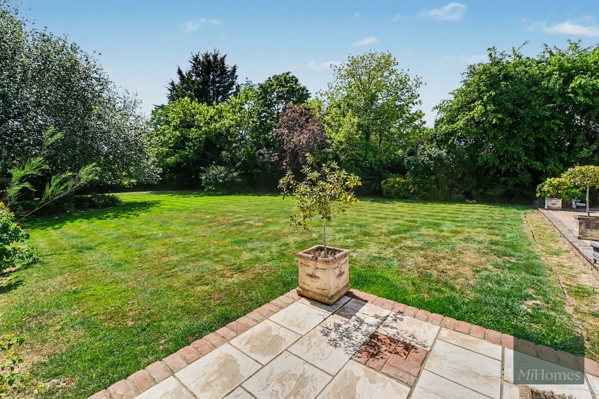5 bed detached house for sale in Camlet Way, Barnet, EN4 - Property Image 16