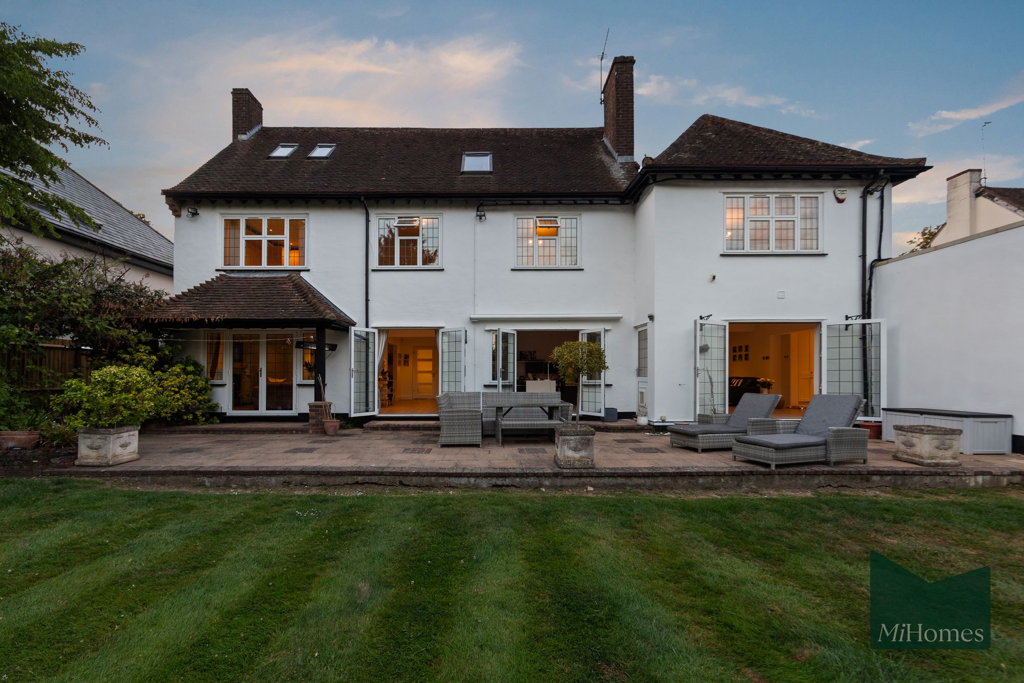 5 bed detached house for sale in Camlet Way, Barnet, EN4 - Property Image 24