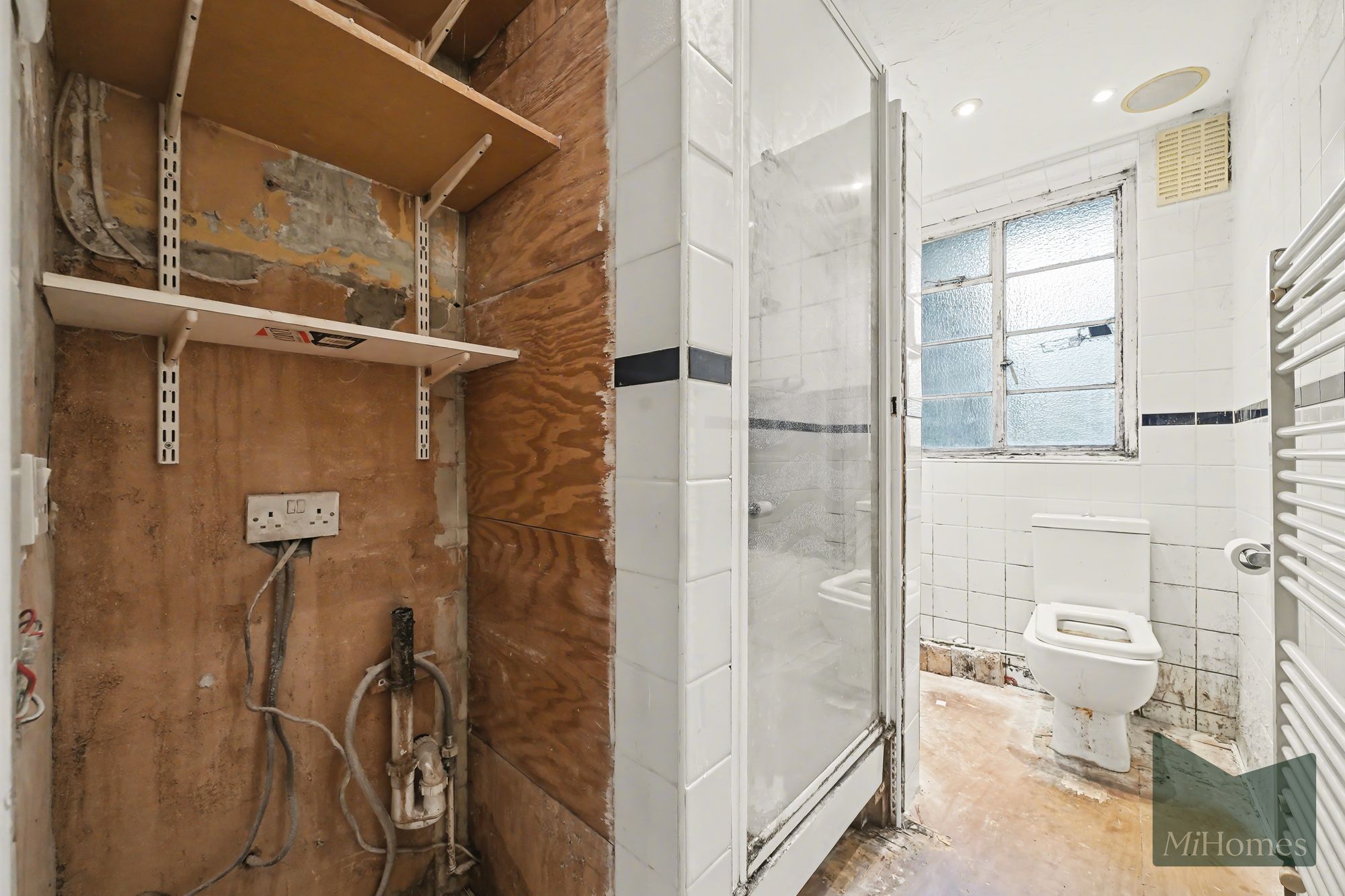 2 bed ground floor flat for sale in High Road, North Gates High Road, N12  - Property Image 8
