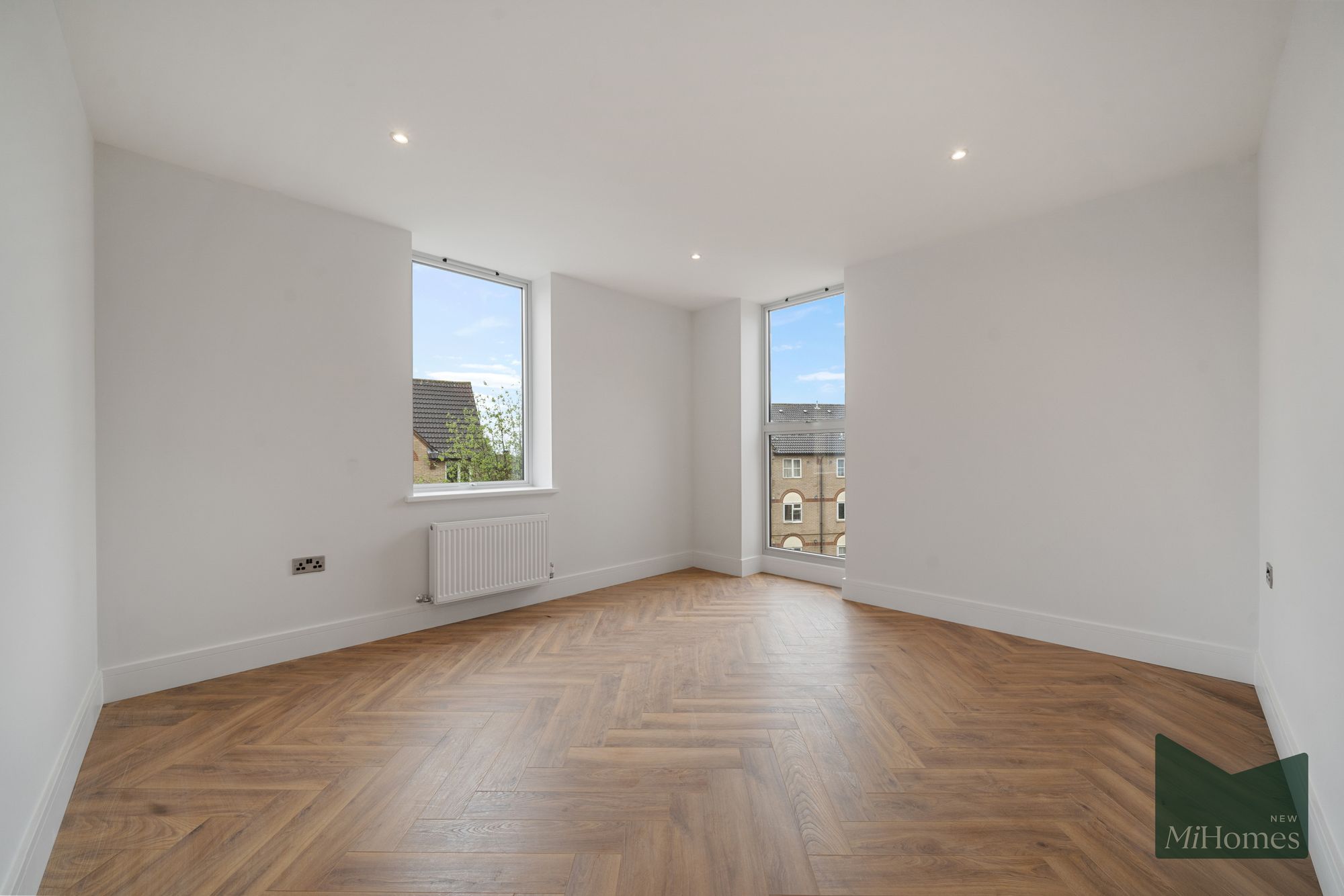 1 bed flat for sale in Parkside, Finsbury Court Parkside, EN8 - Property Image 6