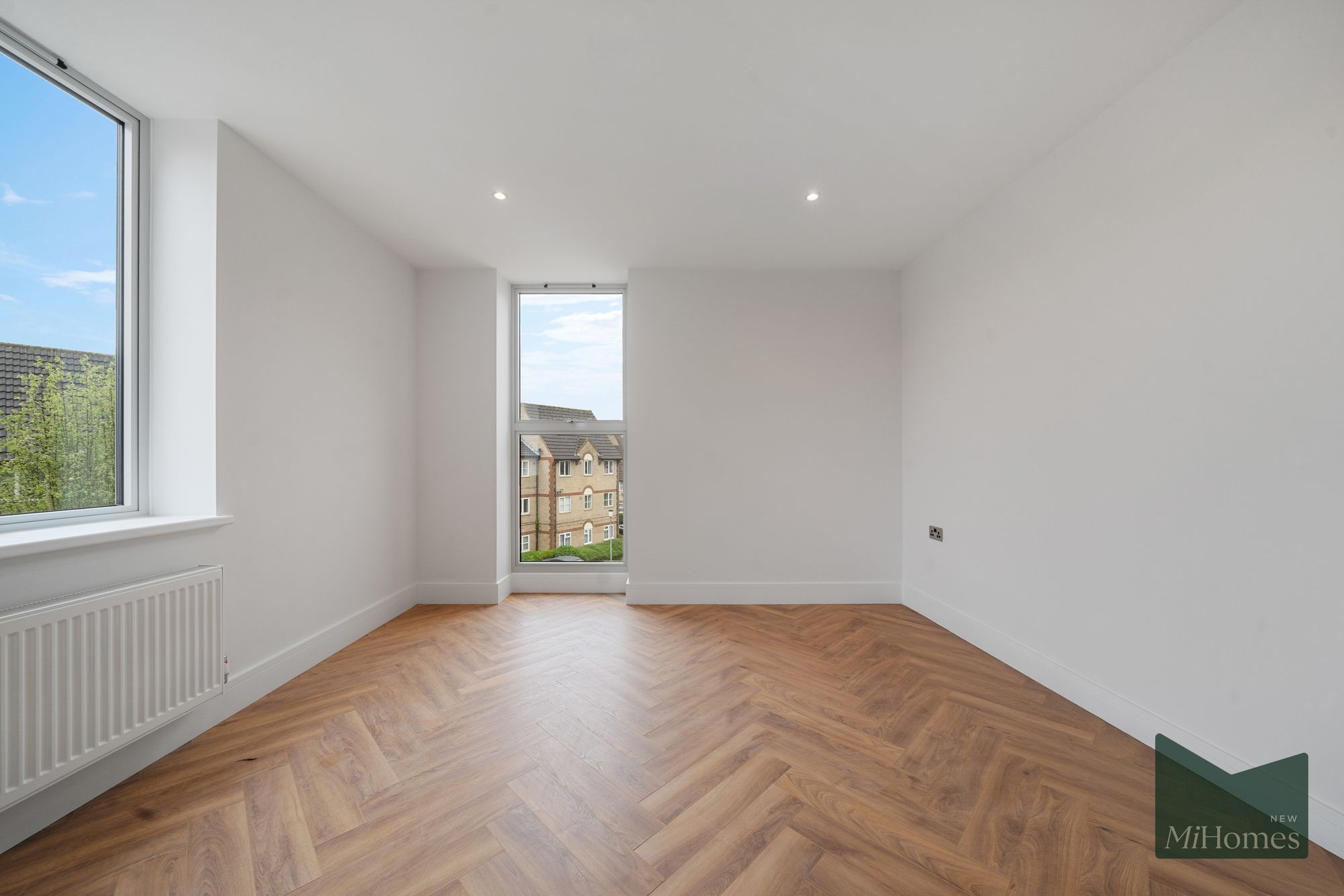 1 bed flat for sale in Parkside, Finsbury Court Parkside, EN8 - Property Image 7