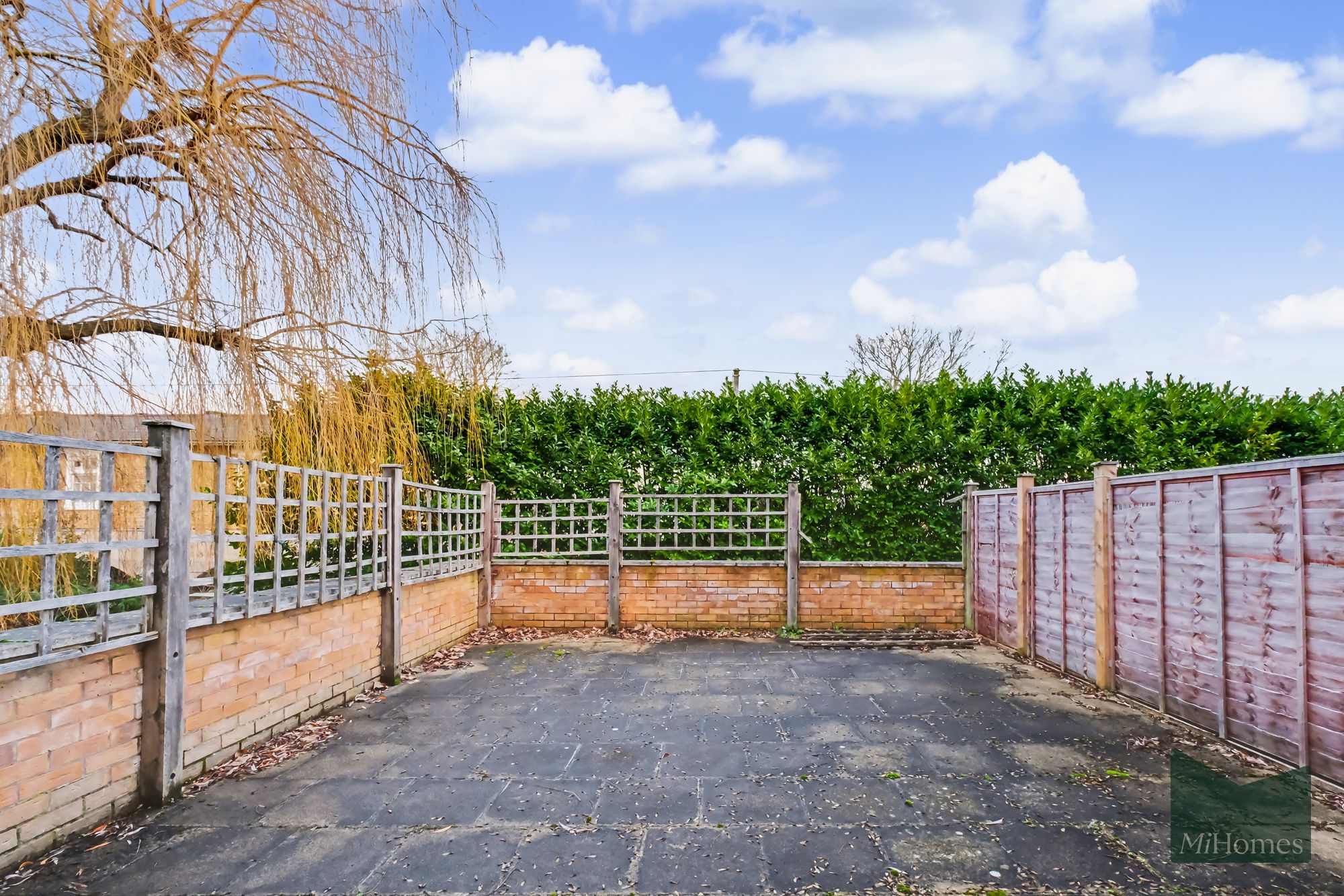 1 bed flat for sale in Gladbeck Way, Enfield, EN2  - Property Image 11