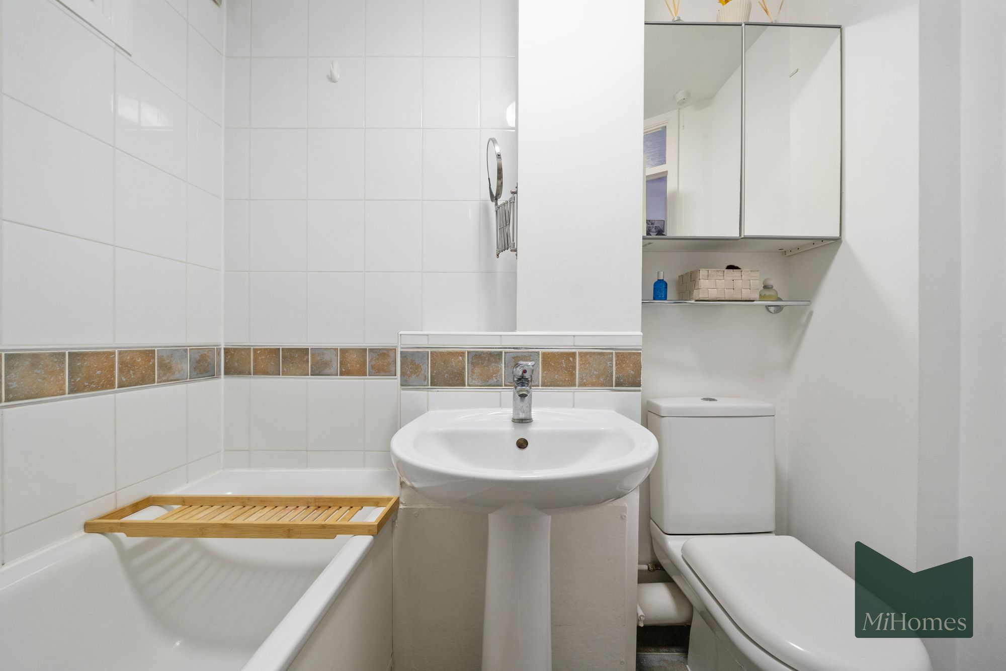 2 bed flat for sale in Cambridge Gardens, London, N10  - Property Image 9