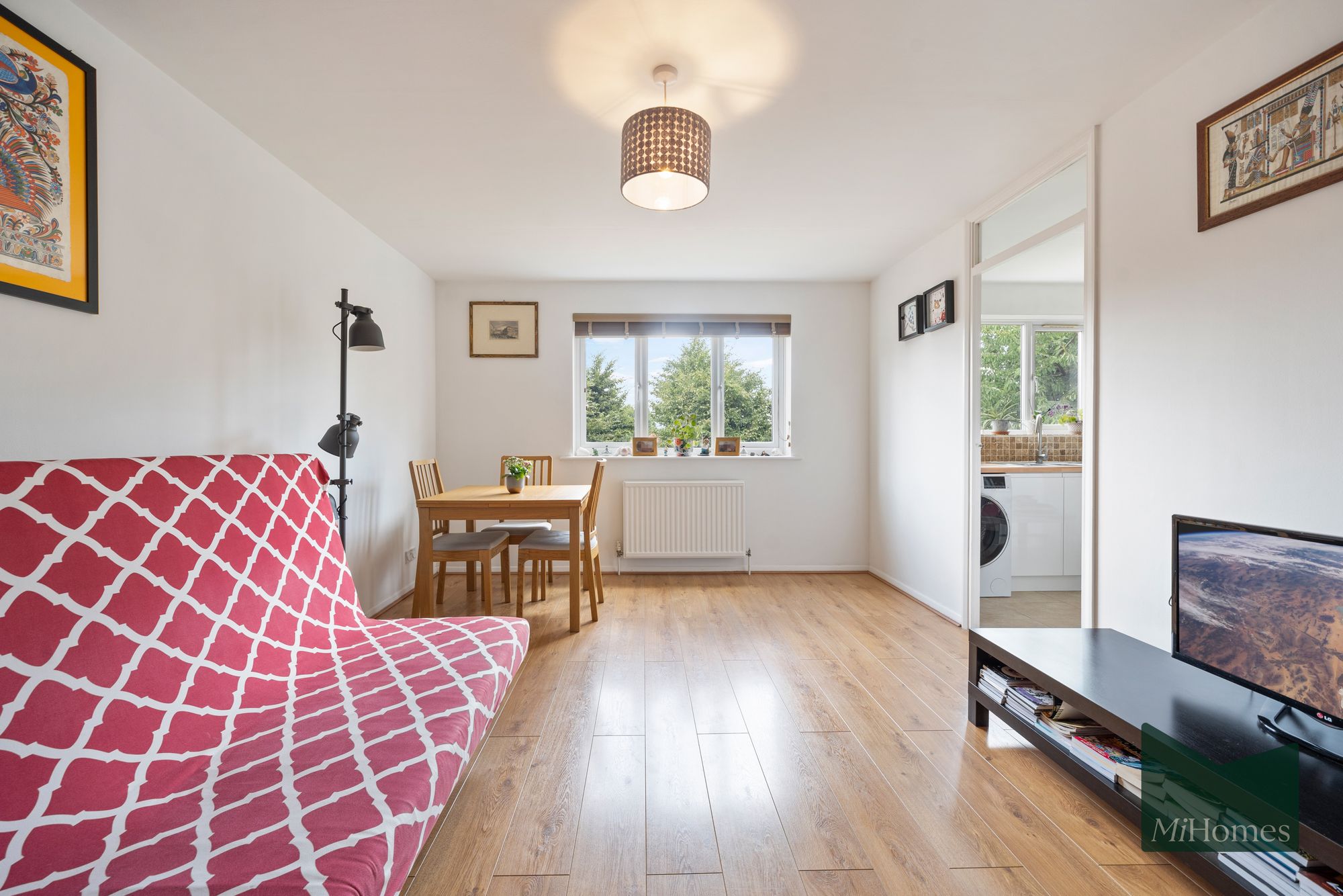 2 bed flat for sale in Cambridge Gardens, London, N10  - Property Image 5