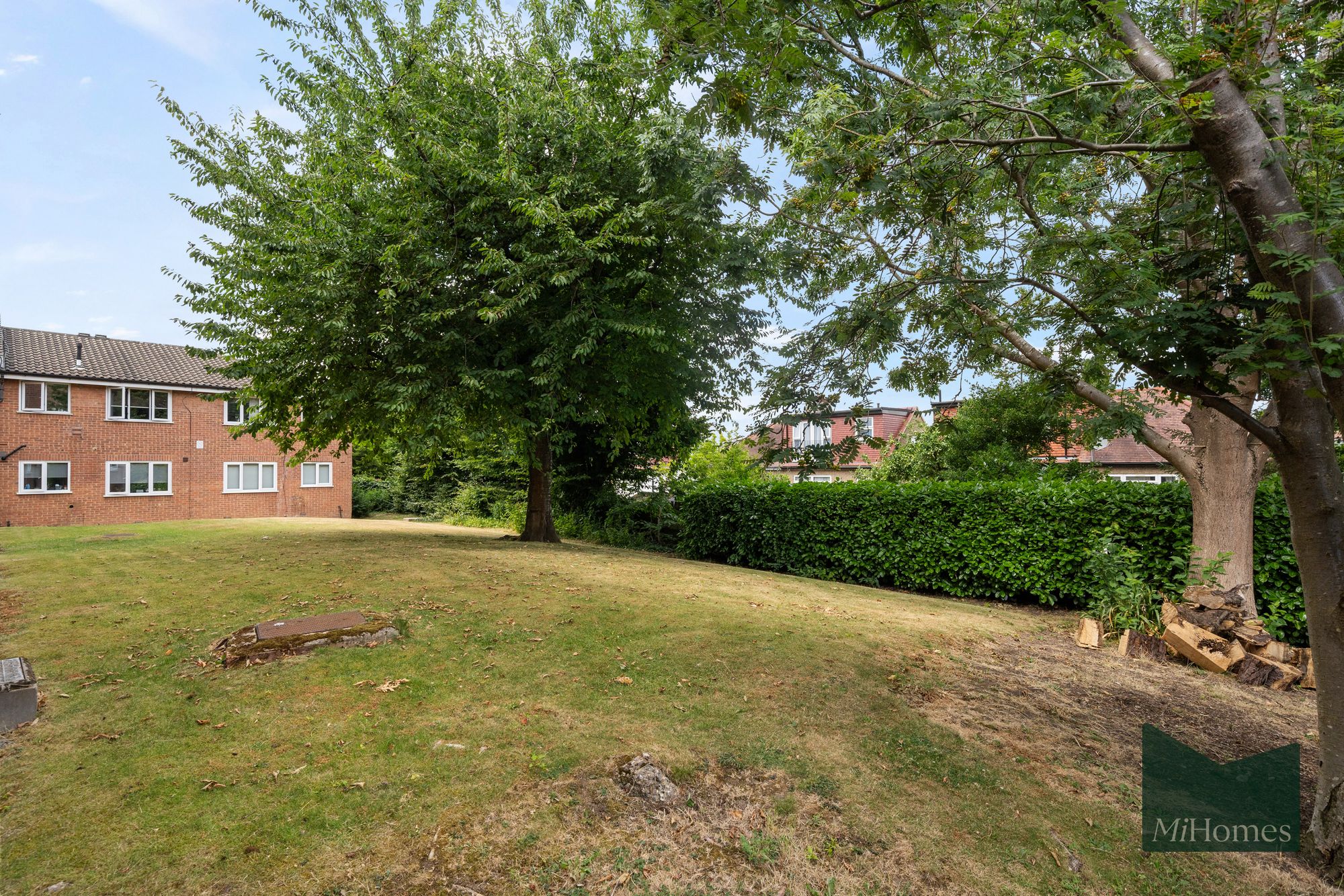 2 bed flat for sale in Cambridge Gardens, London, N10  - Property Image 12