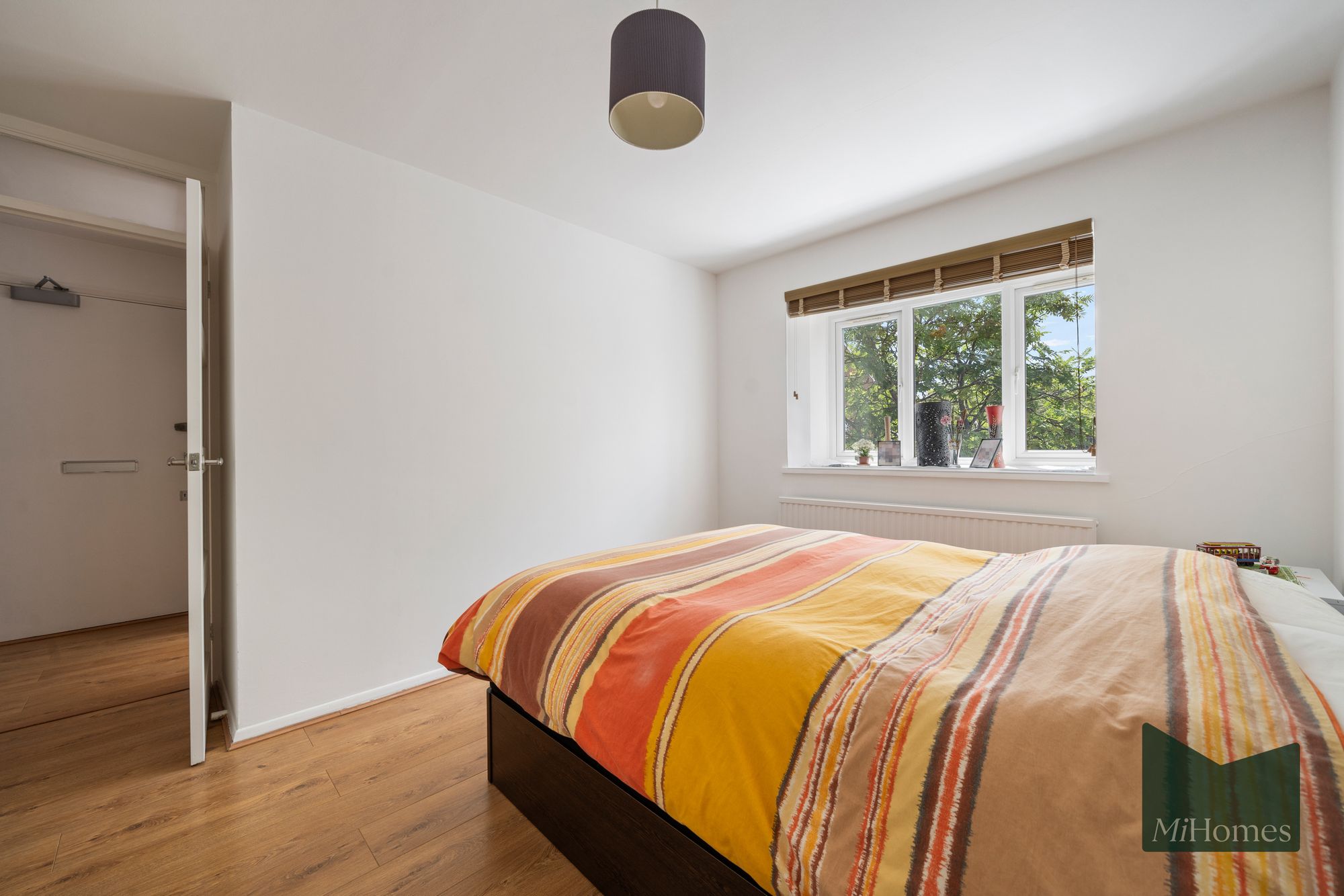 2 bed flat for sale in Cambridge Gardens, London, N10  - Property Image 8