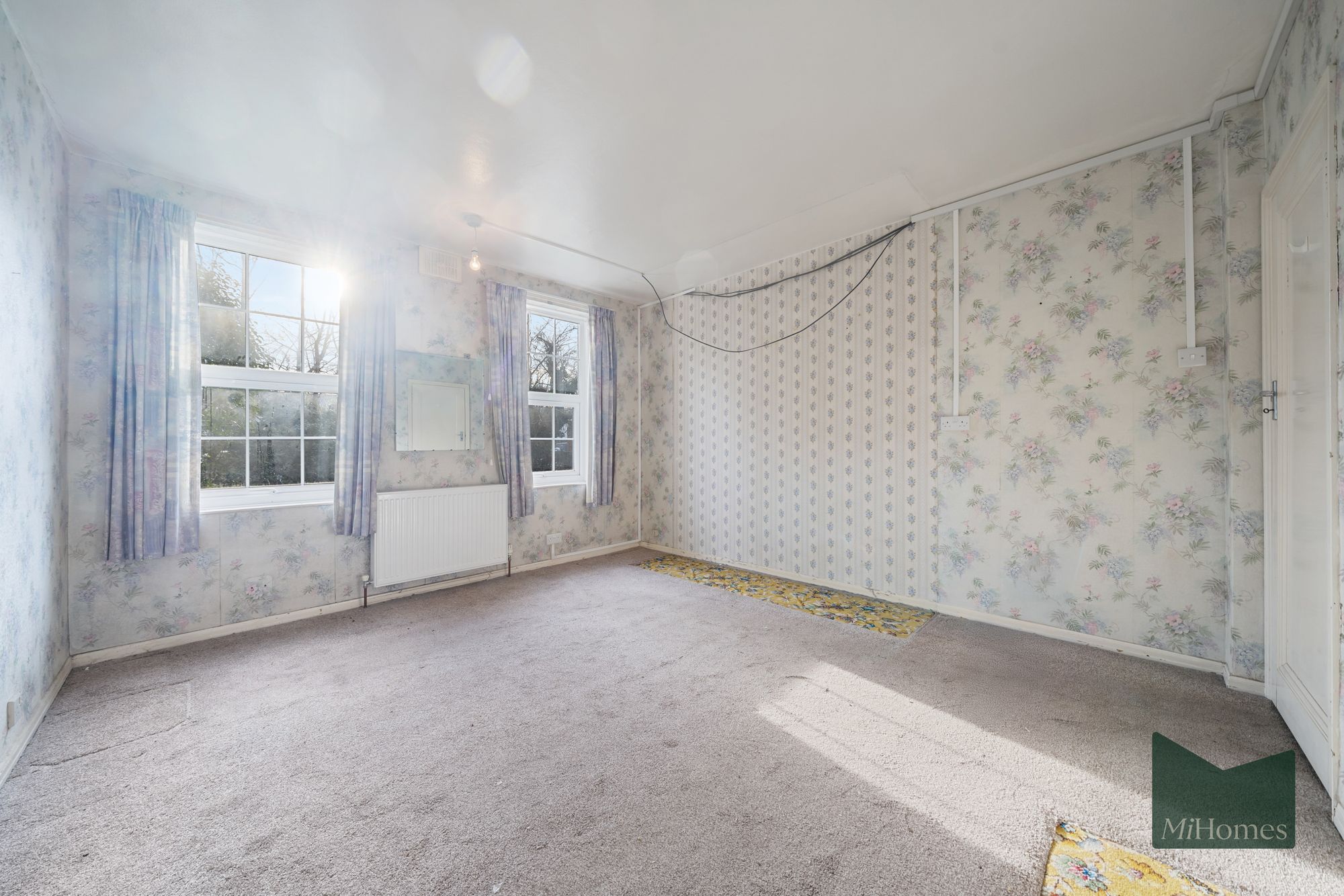 2 bed flat for sale in Belmont Close, Cockfosters, EN4 - Property Image 3