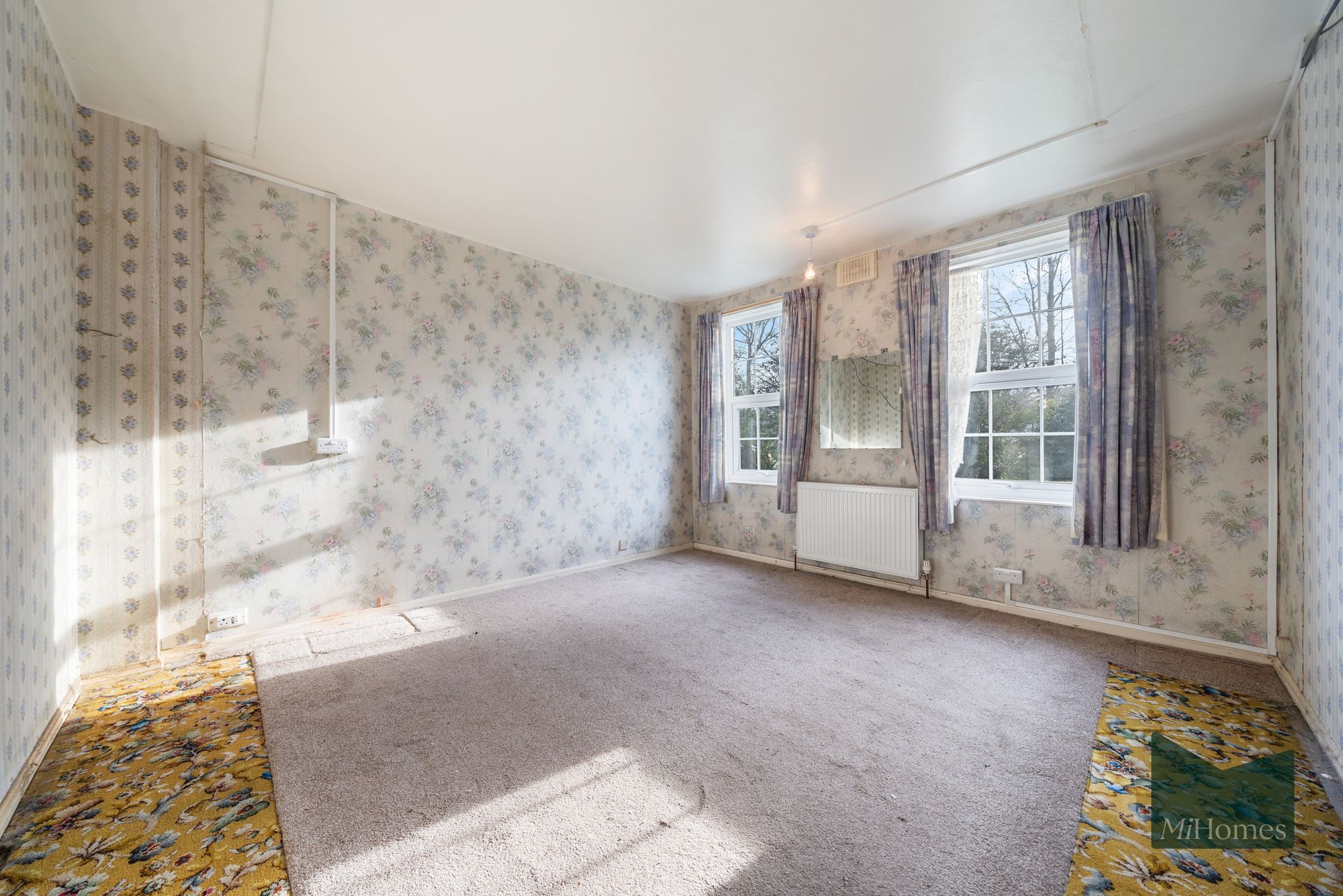 2 bed flat for sale in Belmont Close, Cockfosters, EN4 - Property Image 2