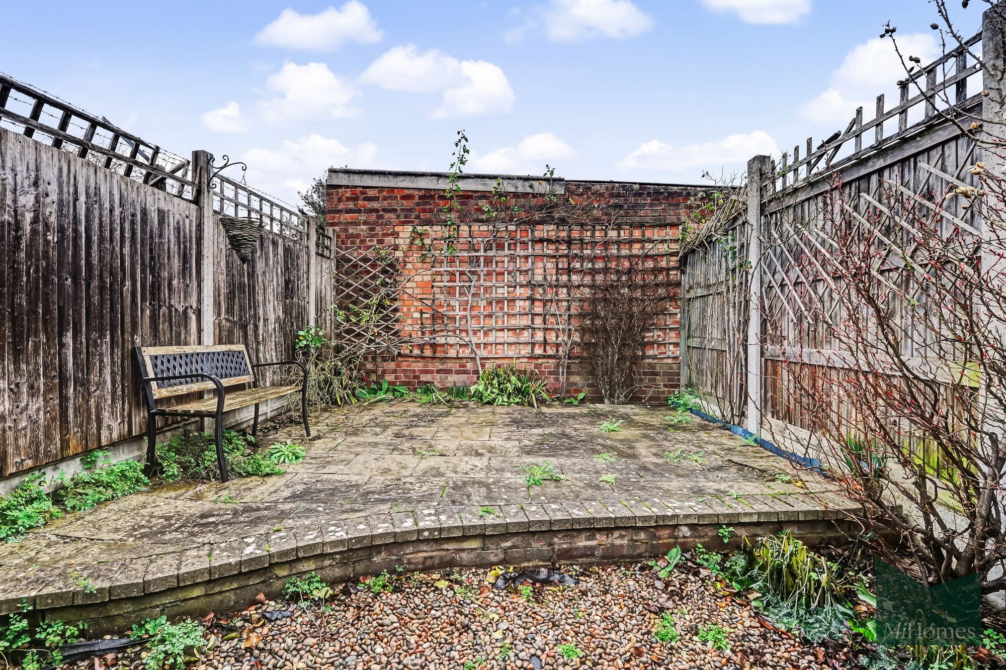 2 bed maisonette for sale in Queens Road, Enfield, EN1 - Property Image 3