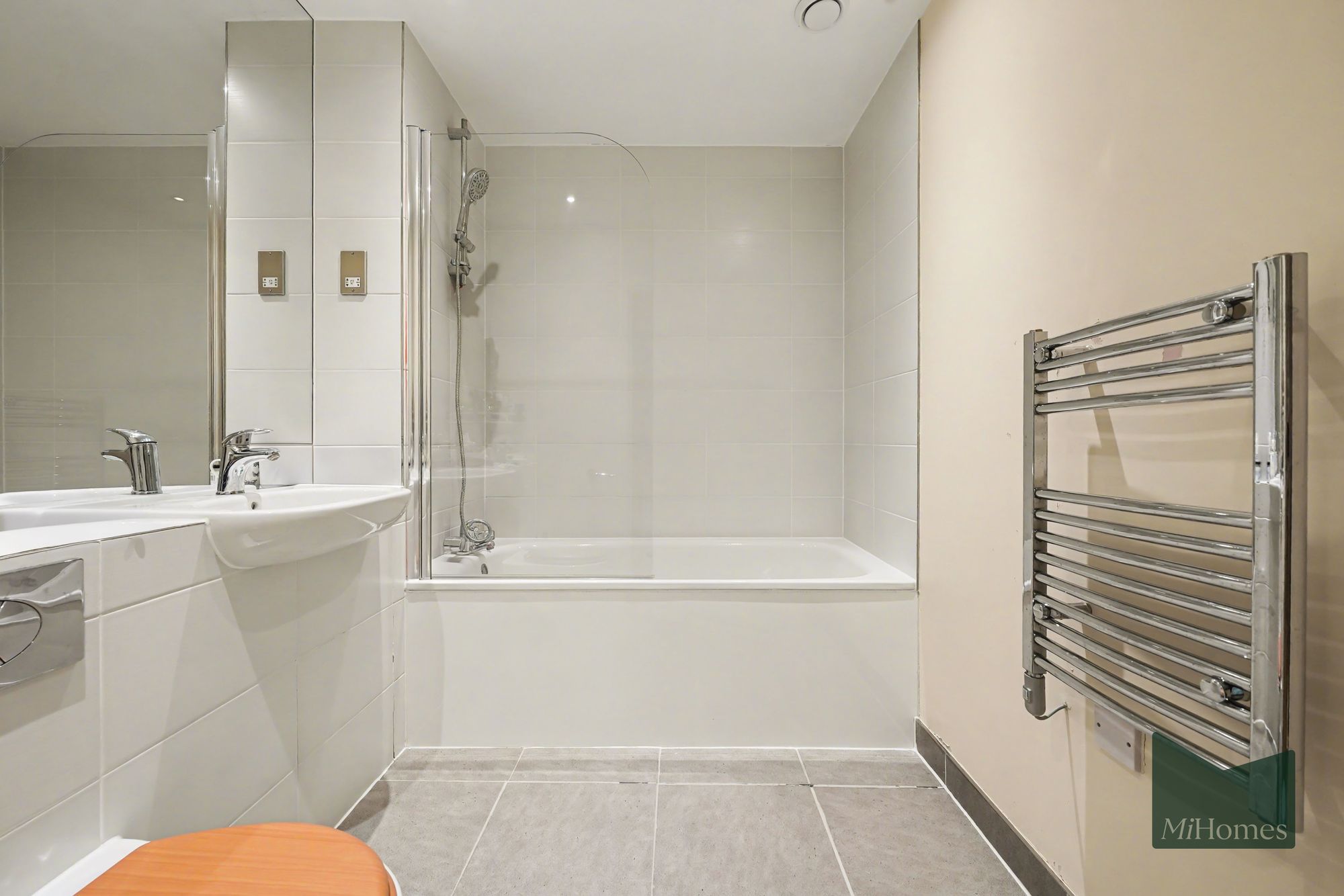 2 bed flat for sale in Southbury Road, Enfield, EN1 - Property Image 10