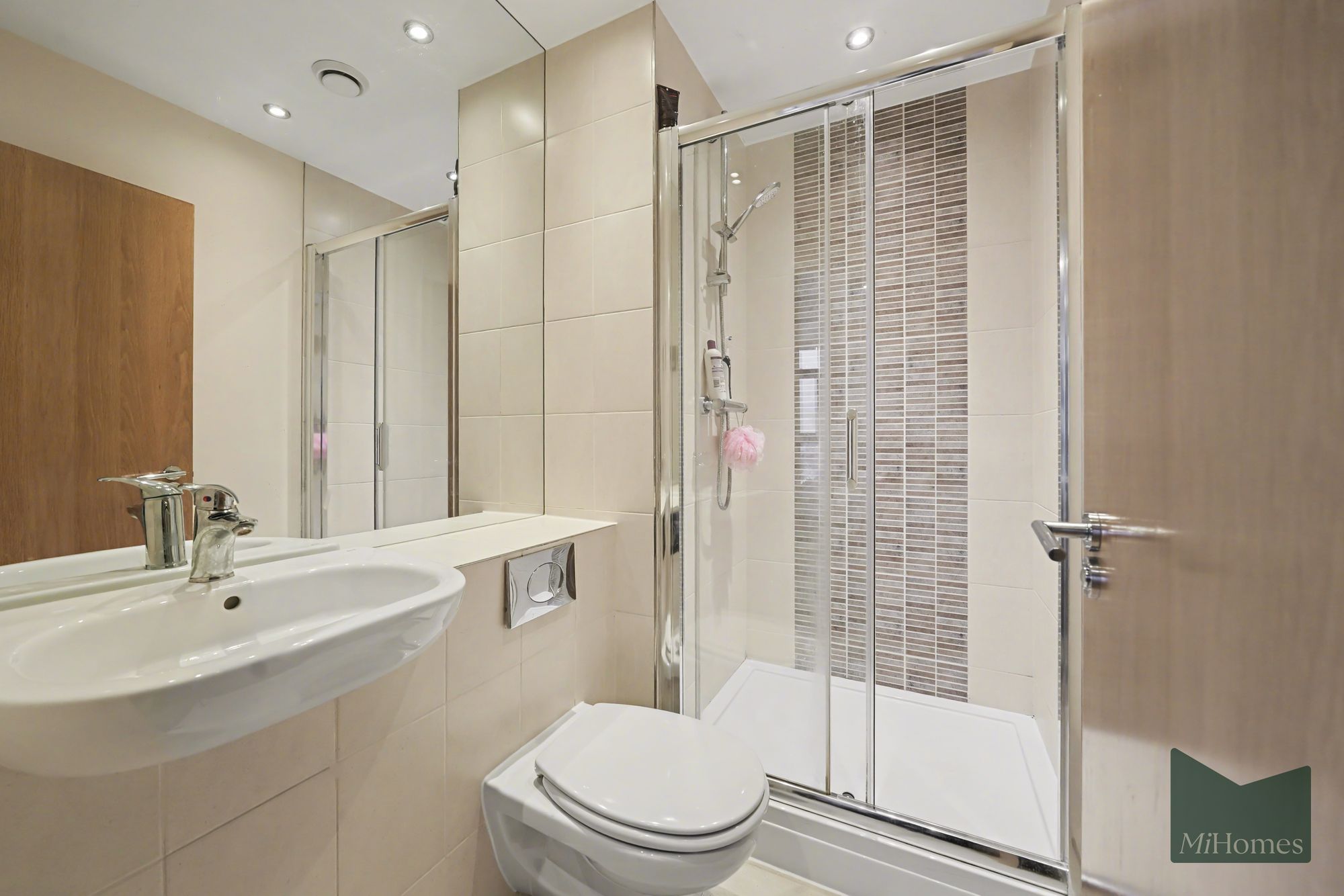 2 bed flat for sale in Southbury Road, Enfield, EN1 - Property Image 8