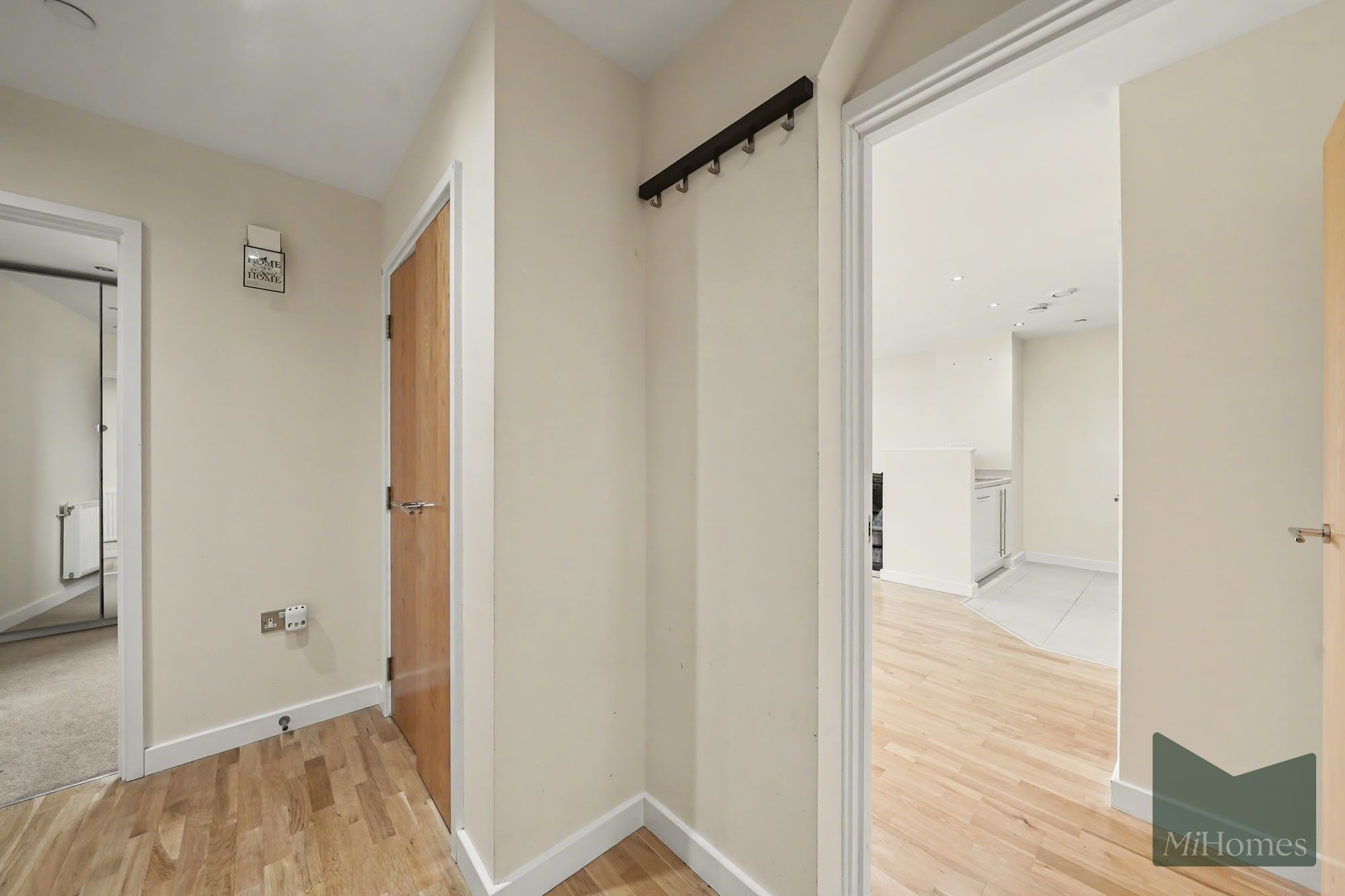 2 bed flat for sale in Southbury Road, Enfield, EN1 - Property Image 6