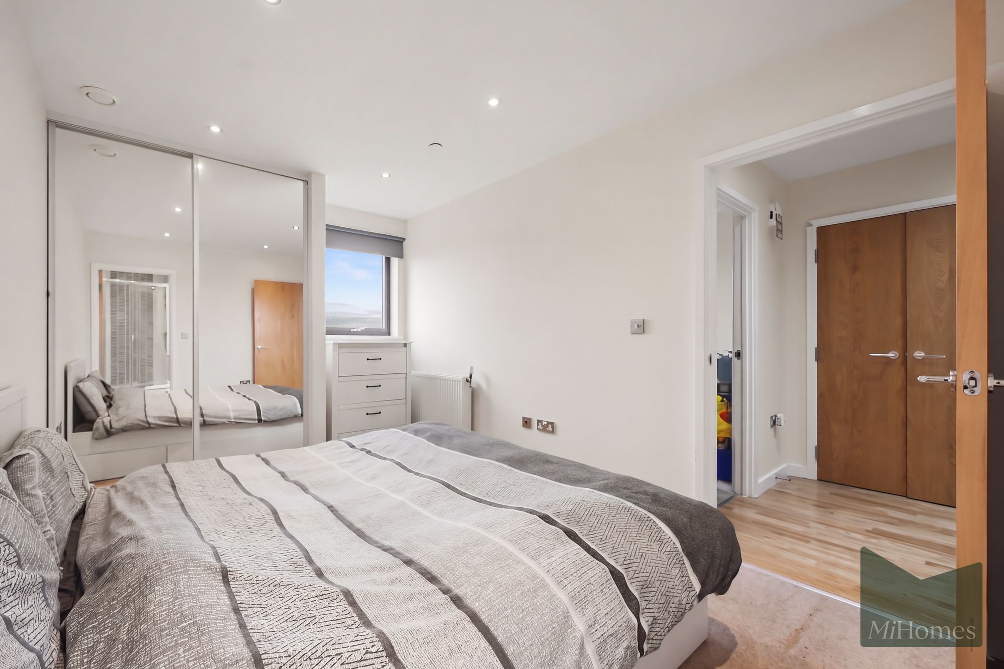 2 bed flat for sale in Southbury Road, Enfield, EN1 - Property Image 8