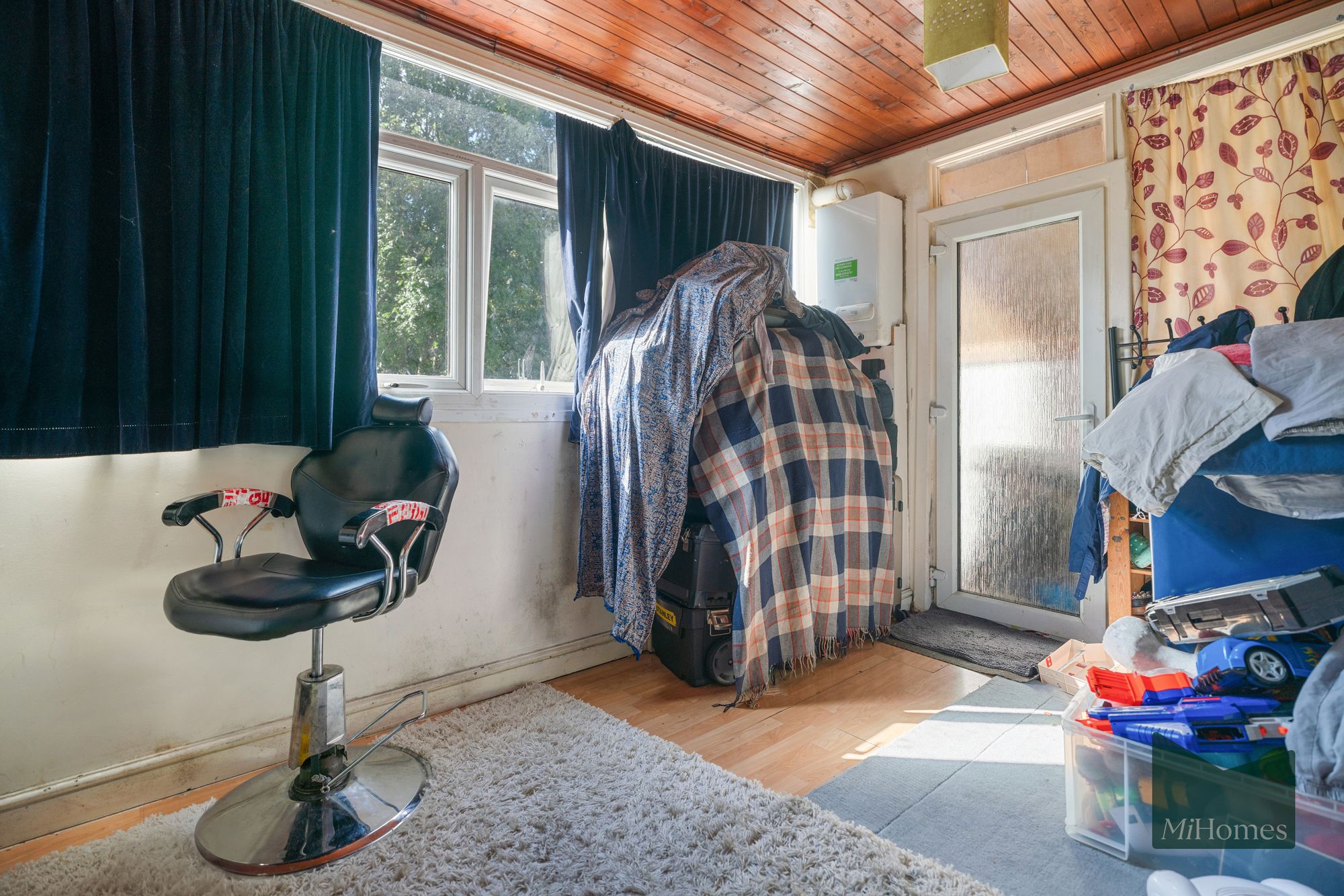 3 bed house for sale in Arnold Avenue East, Enfield, EN3 - Property Image 7