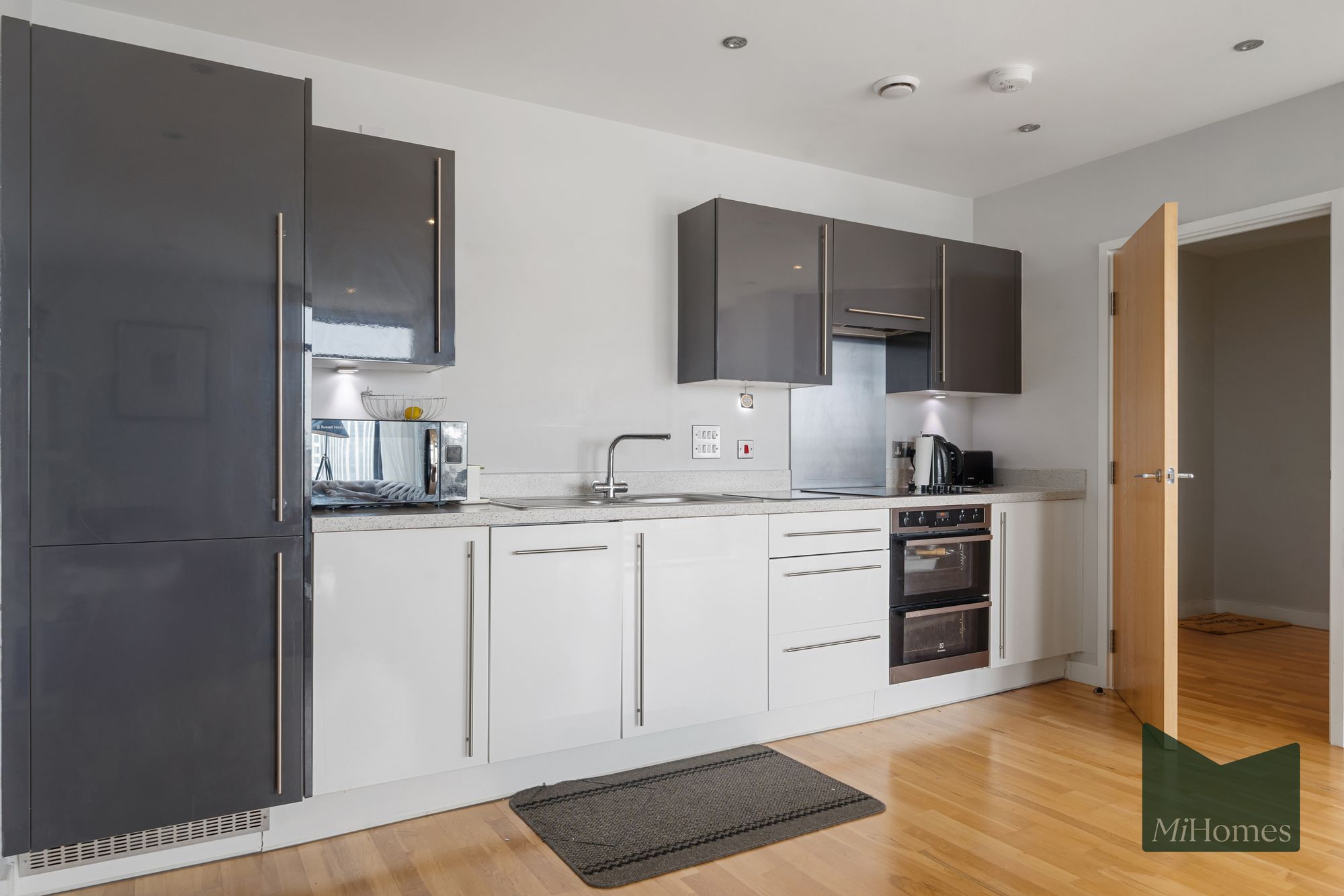 2 bed flat for sale in Southbury Road, Enfield, EN1 - Property Image 6