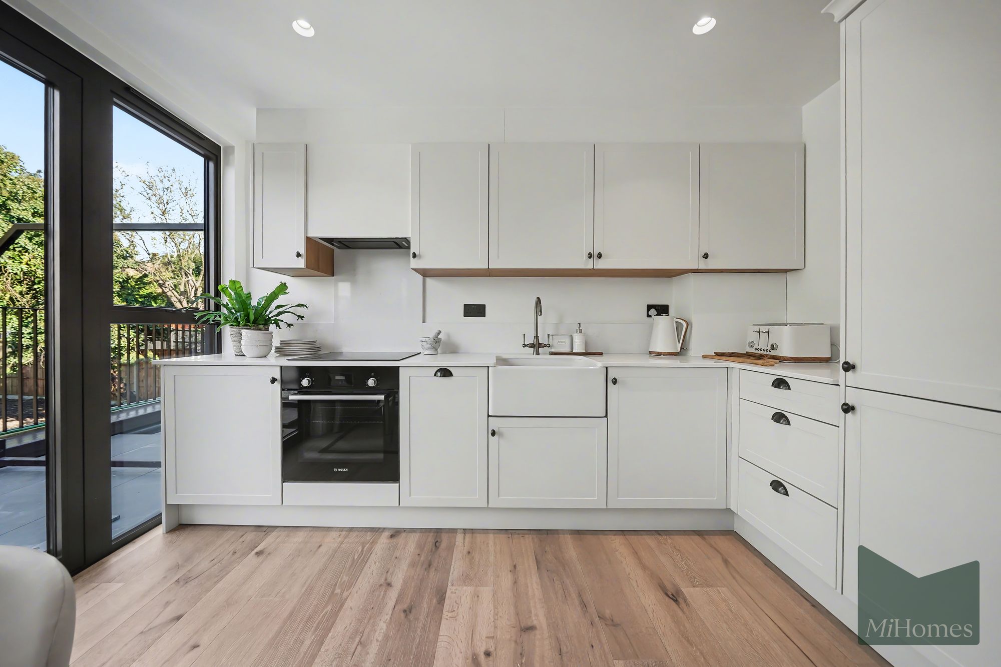 1 bed flat for sale in Colney Hatch Lane, London, N10 - Property Image 3