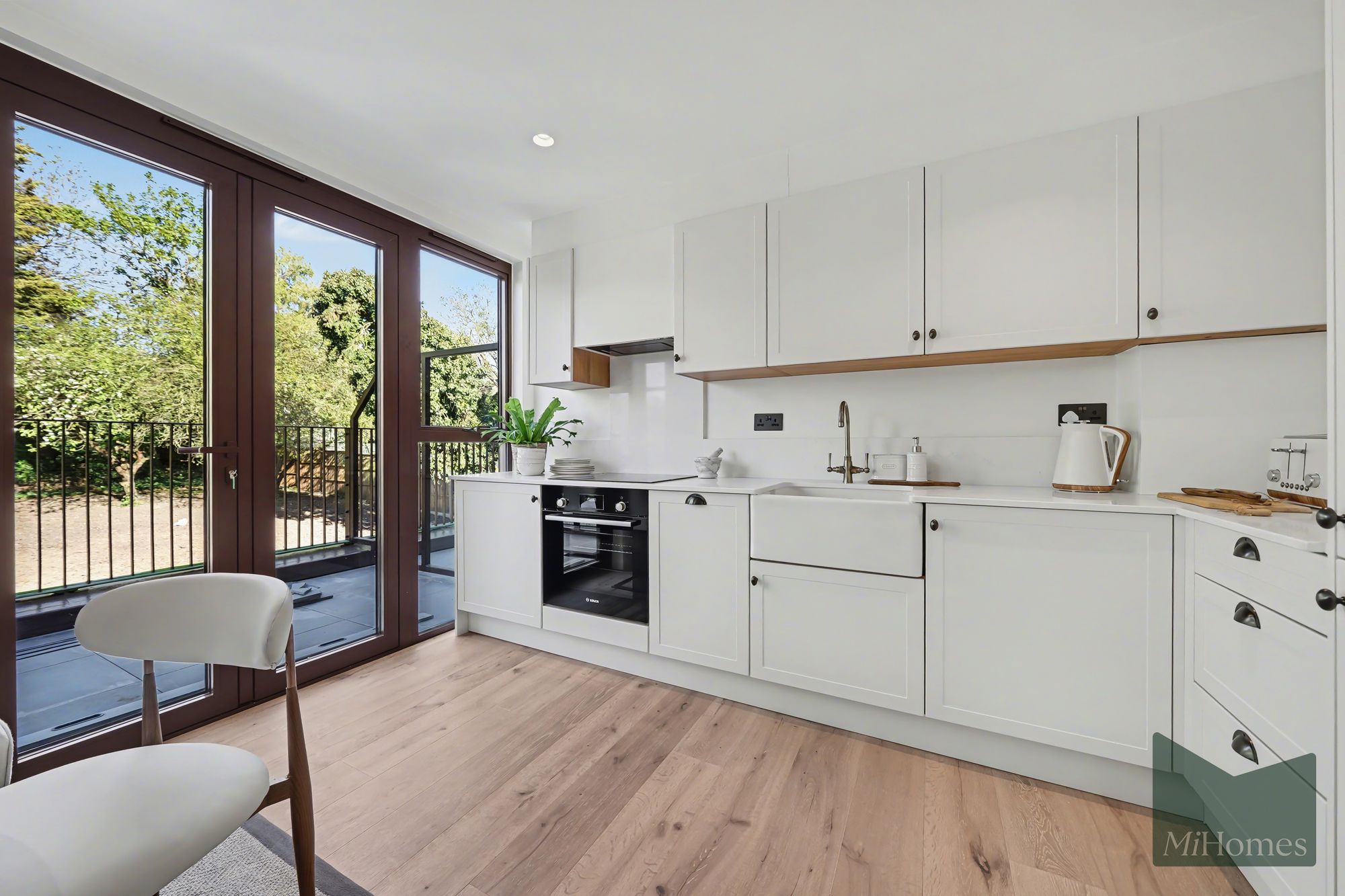 1 bed flat for sale in Colney Hatch Lane, London, N10 - Property Image 6
