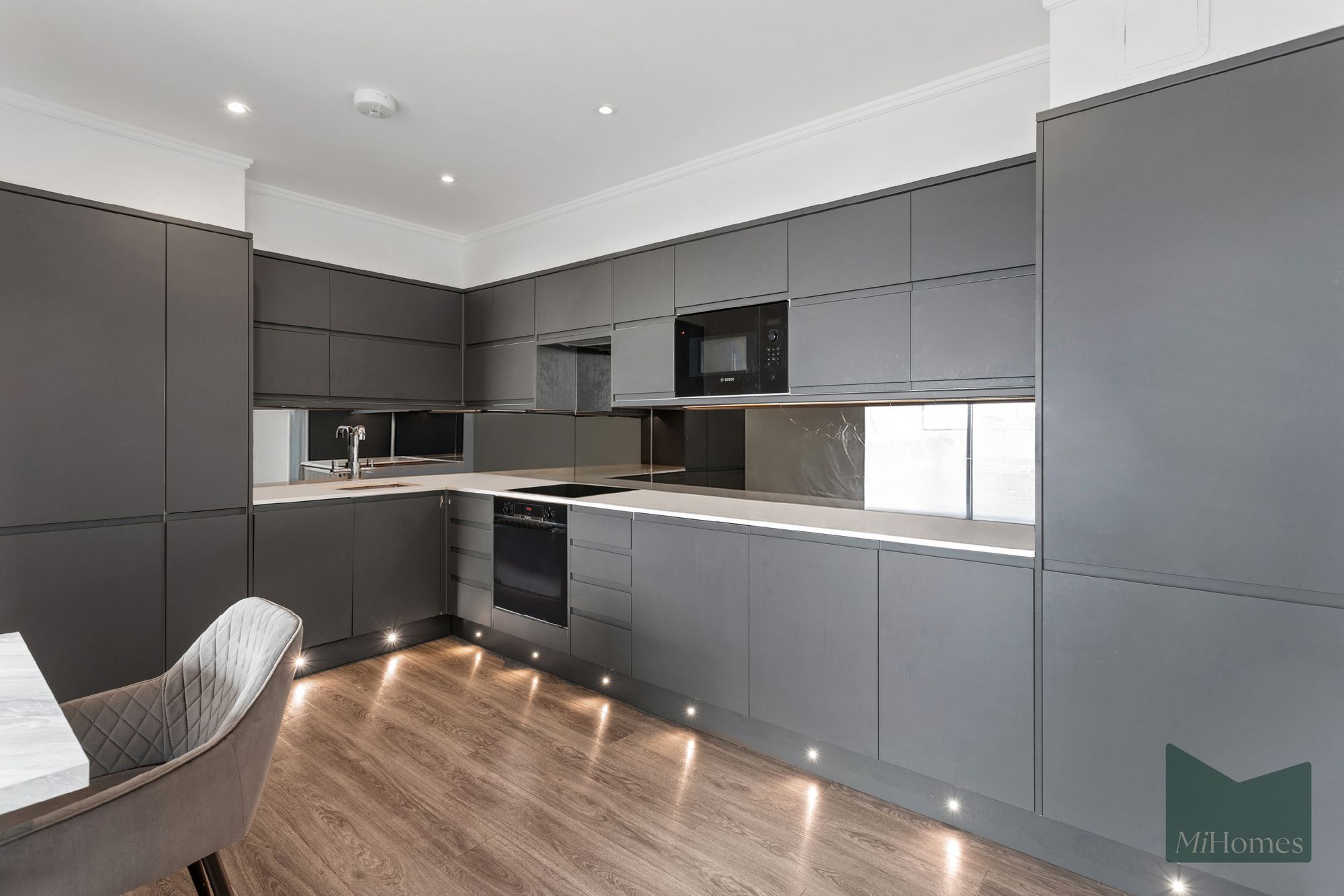 3 bed flat for sale in The Grove, Dudley House The Grove, TW7  - Property Image 5