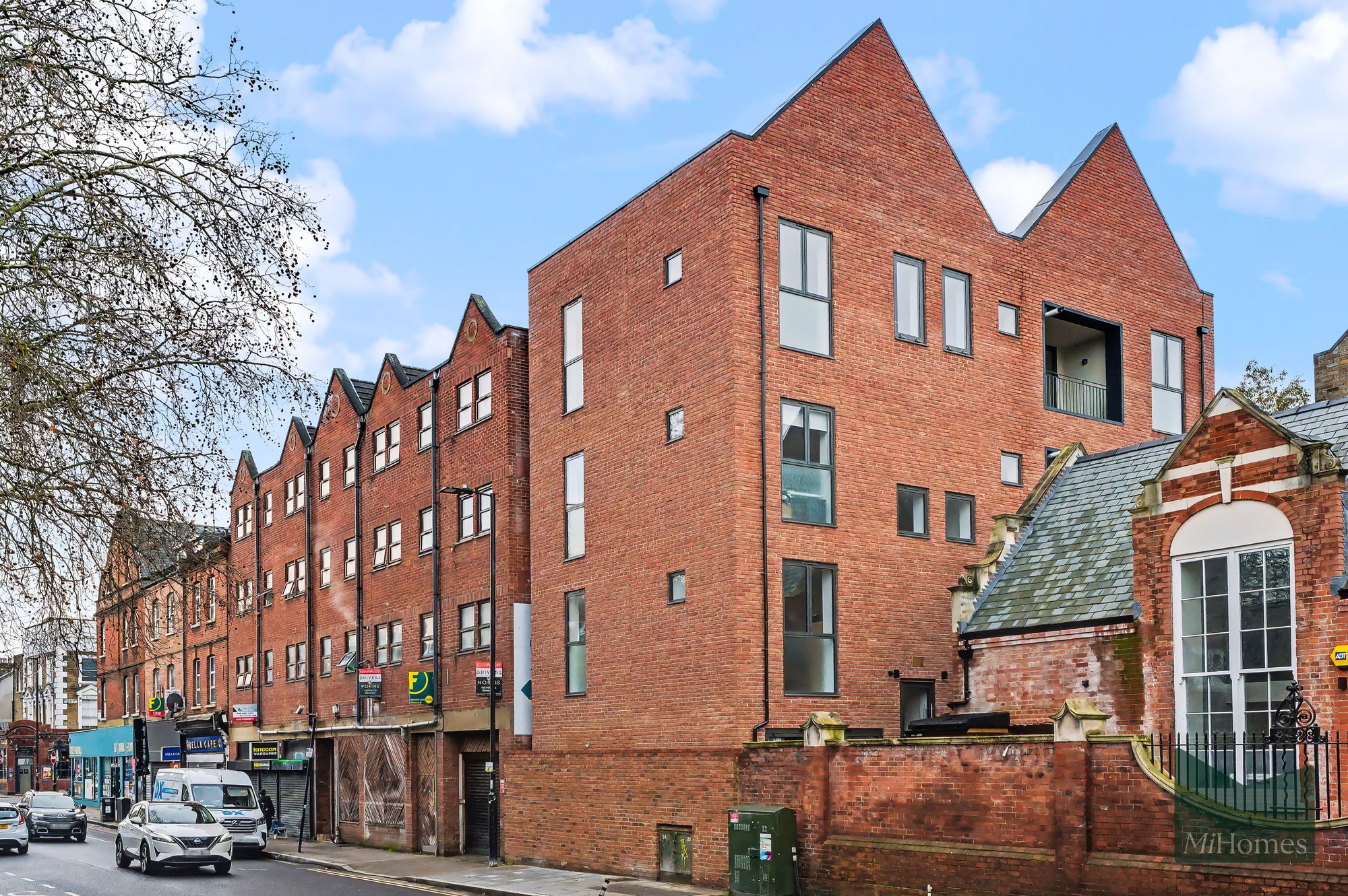 2 bed flat for sale in Hornsey Road, London, N7 - Property Image 10