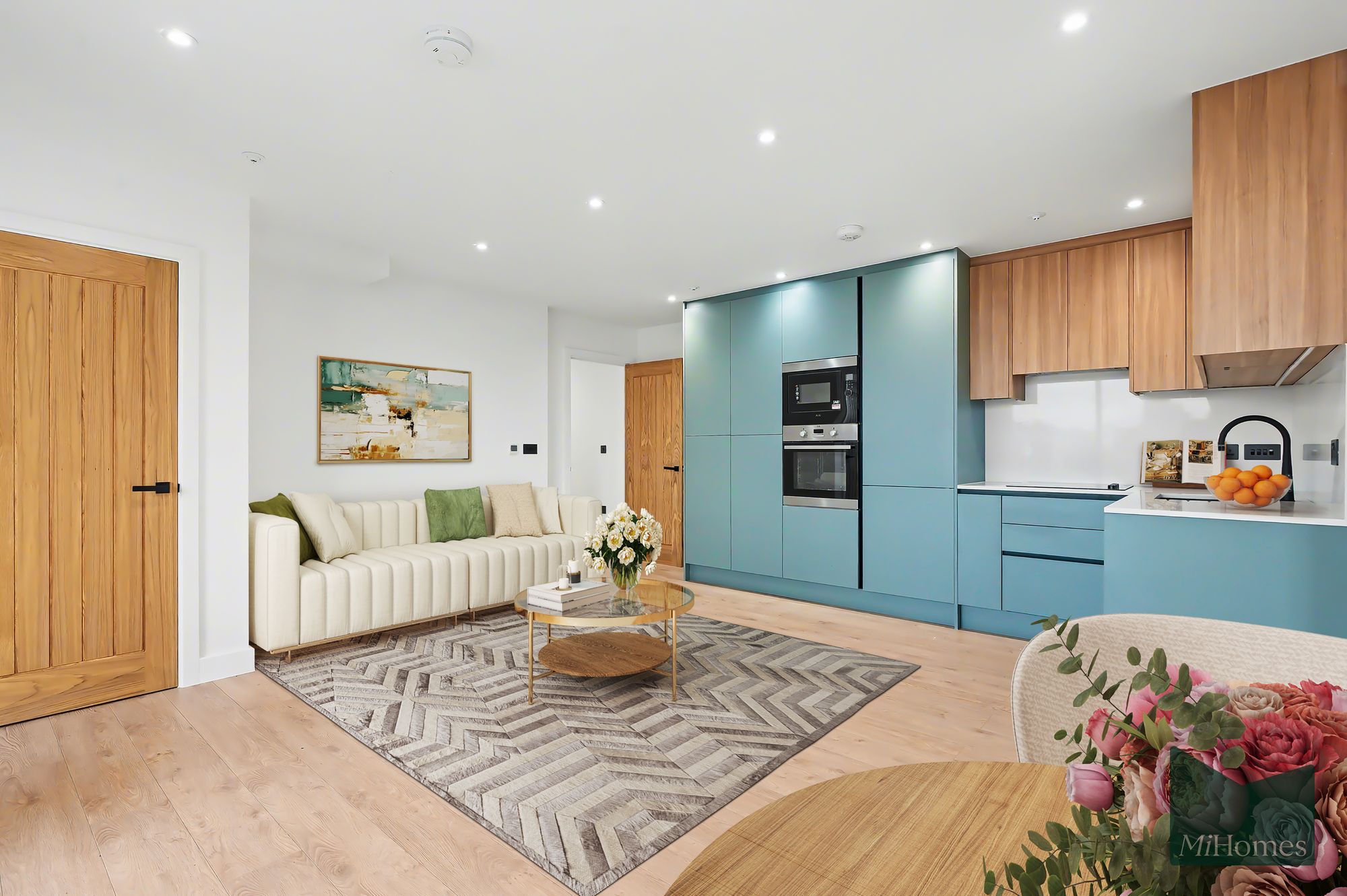 2 bed flat for sale in Hornsey Road, London, N7 - Property Image 2