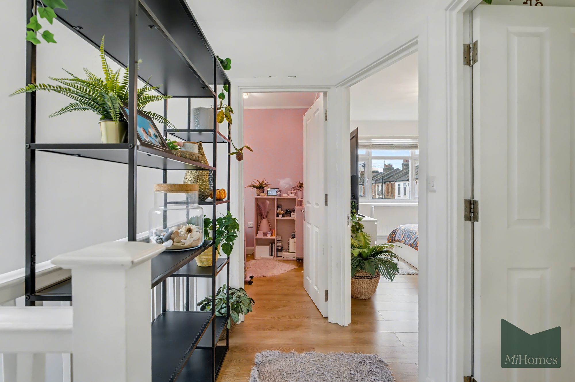 3 bed semi-detached house for sale in Fife Road, London, N22 - Property Image 12