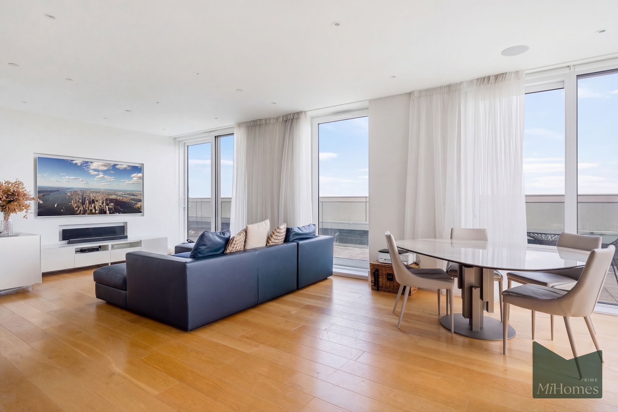 2 bed flat for sale in Acton Walk, Northway House, N20