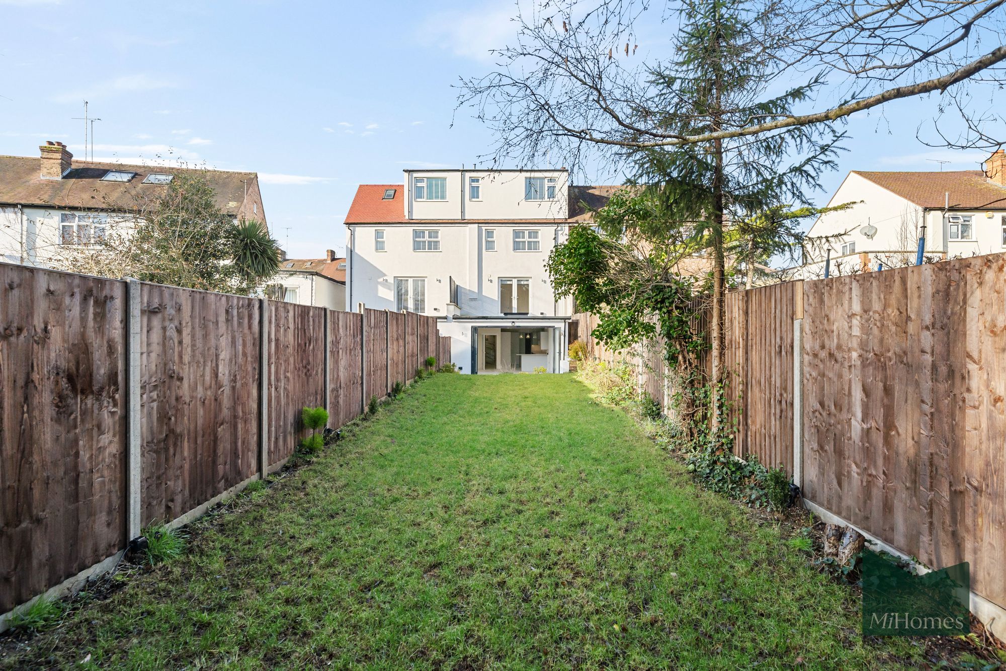 5 bed terraced house for sale in Netherlands Road, New Barnet, EN5  - Property Image 5