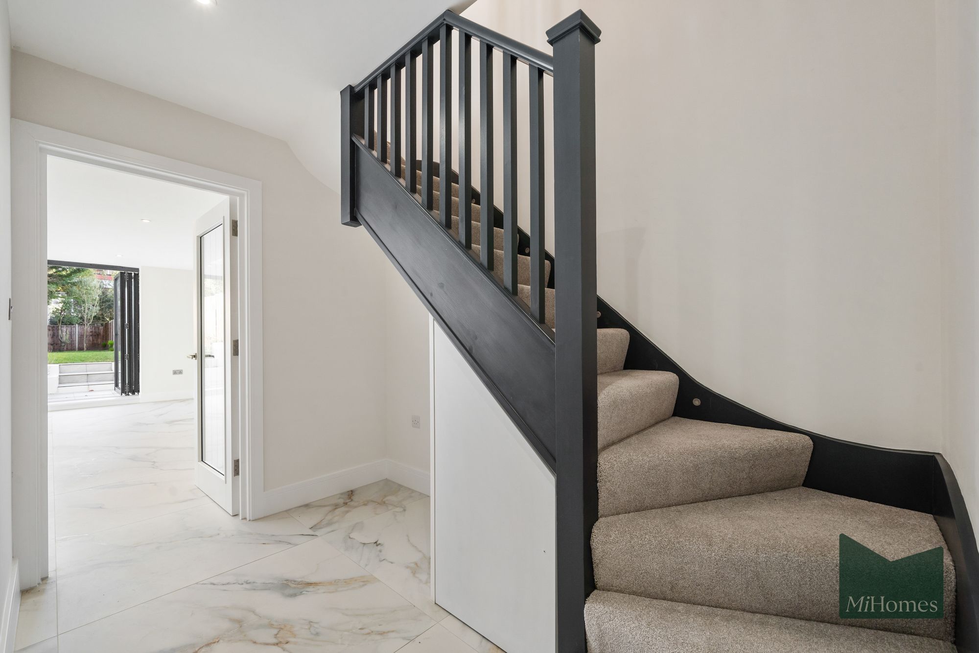 5 bed terraced house for sale in Netherlands Road, New Barnet, EN5  - Property Image 6