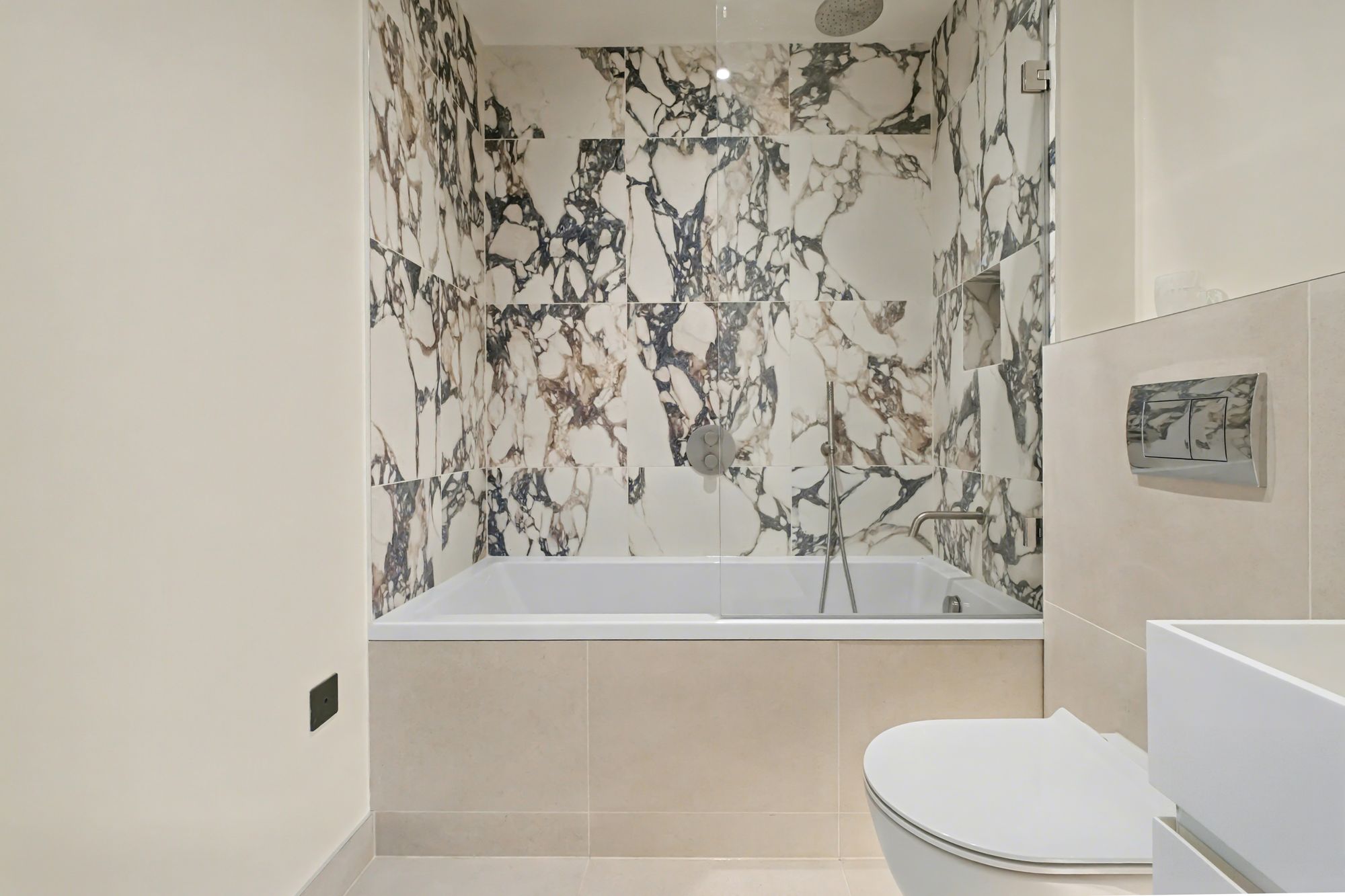 3 bed flat for sale in Colney Hatch Lane, London, N10  - Property Image 14