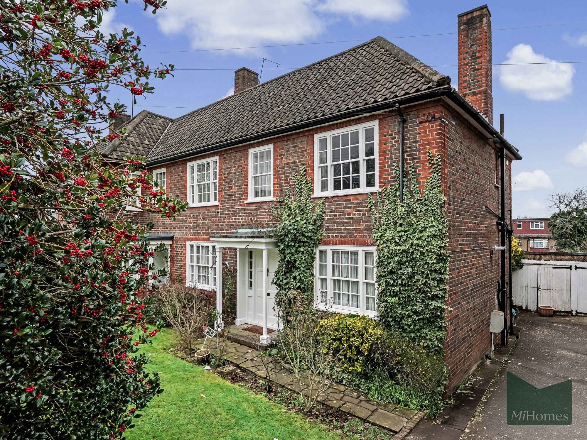 3 bed semi-detached house for sale in Southway, London, N20 - Property Image 17