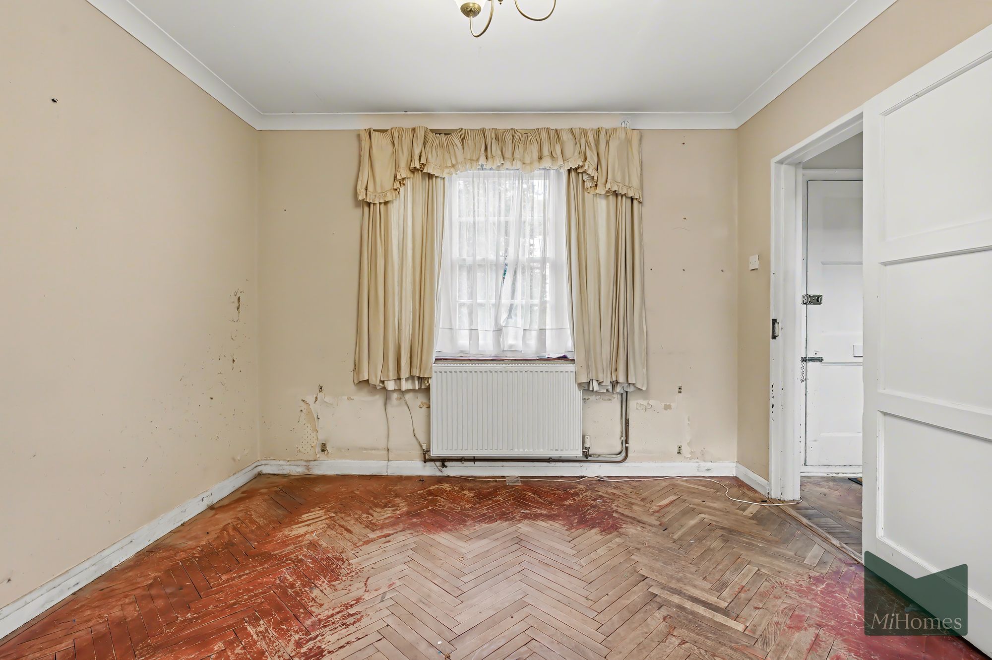 3 bed semi-detached house for sale in Southway, London, N20 - Property Image 6