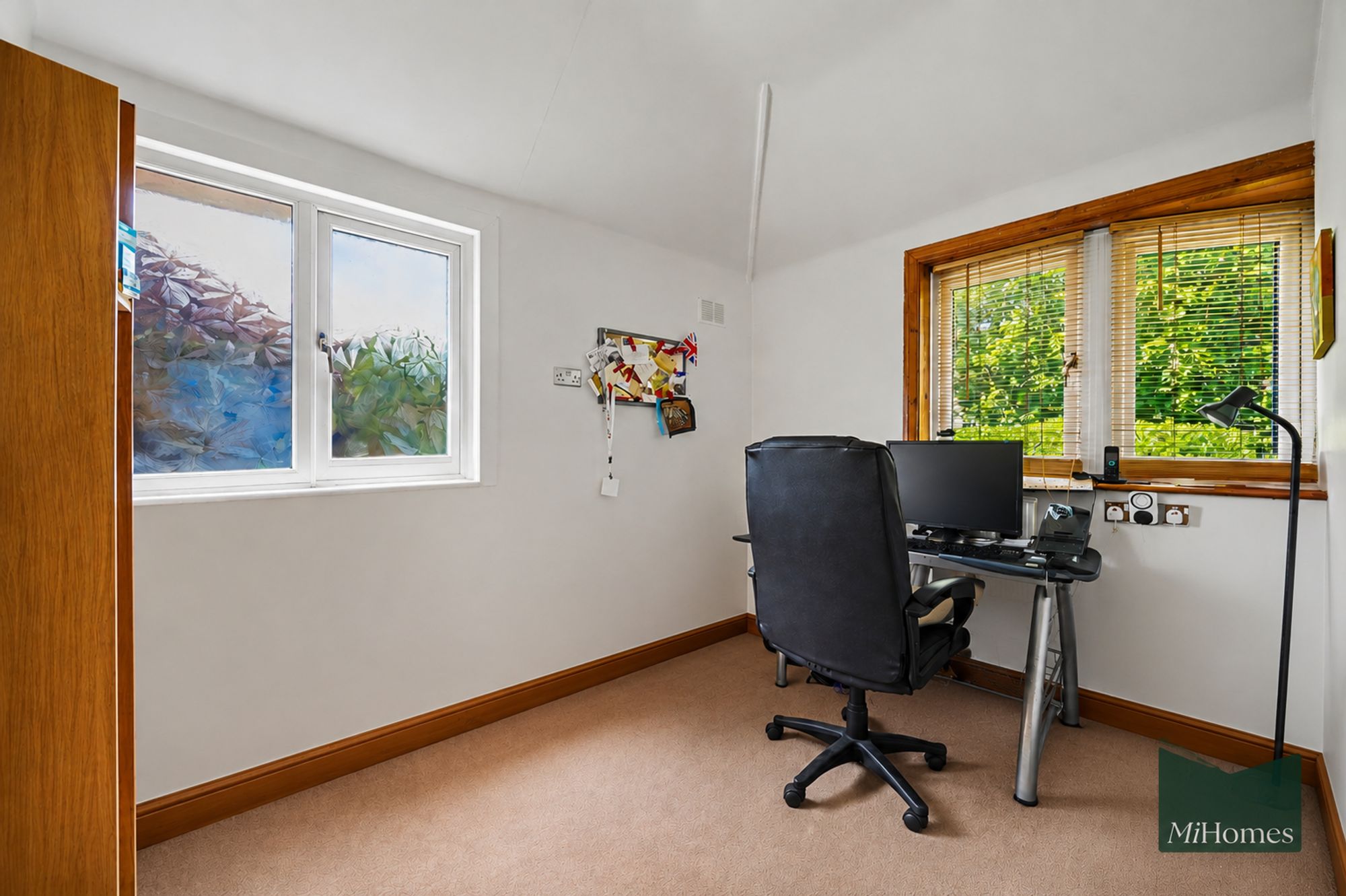 3 bed detached house to rent in Bourne Hill, London, N13  - Property Image 9