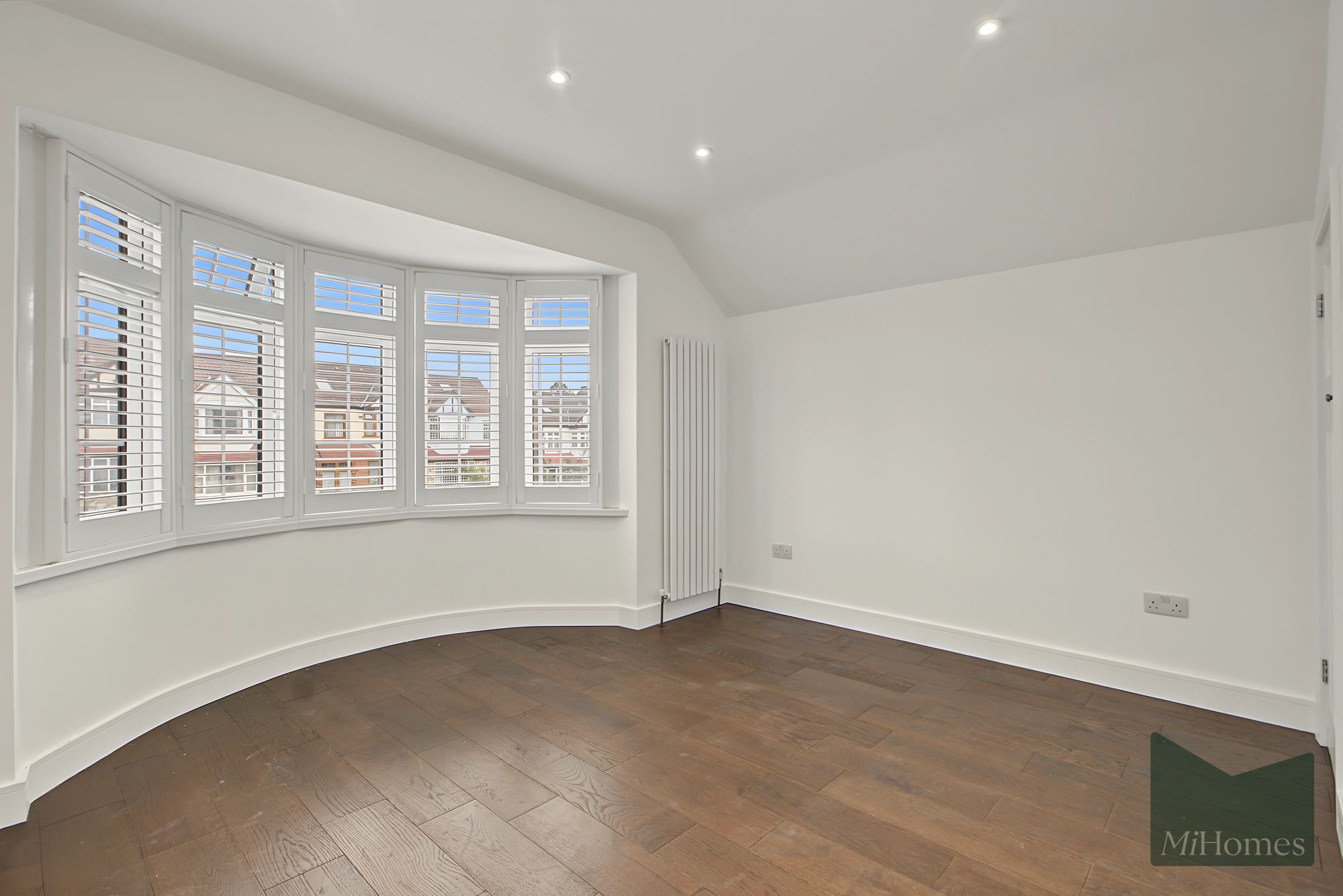 4 bed semi-detached house to rent in Hall Lane, London, E4  - Property Image 8