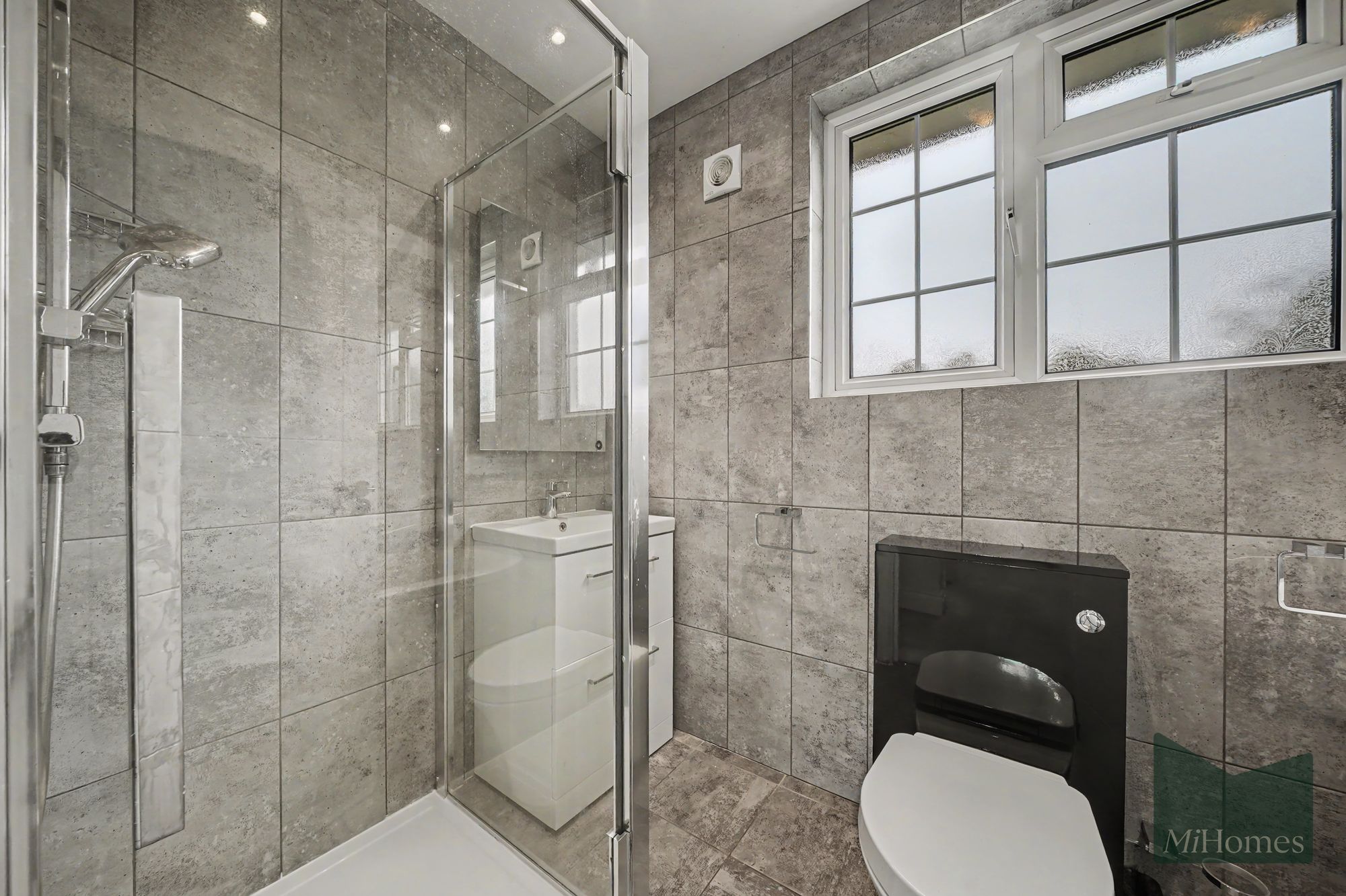4 bed detached house to rent in Pine Grove, Brookmans Park, AL9 - Property Image 8