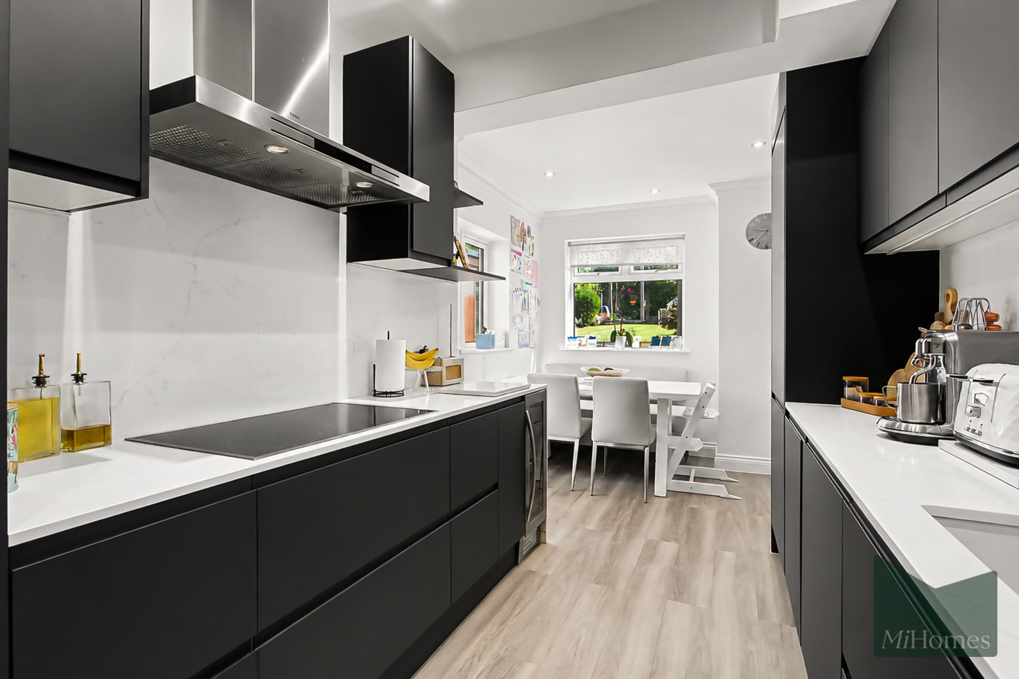 3 bed semi-detached house for sale in Abbotshall Avenue, London, N14 - Property Image 7