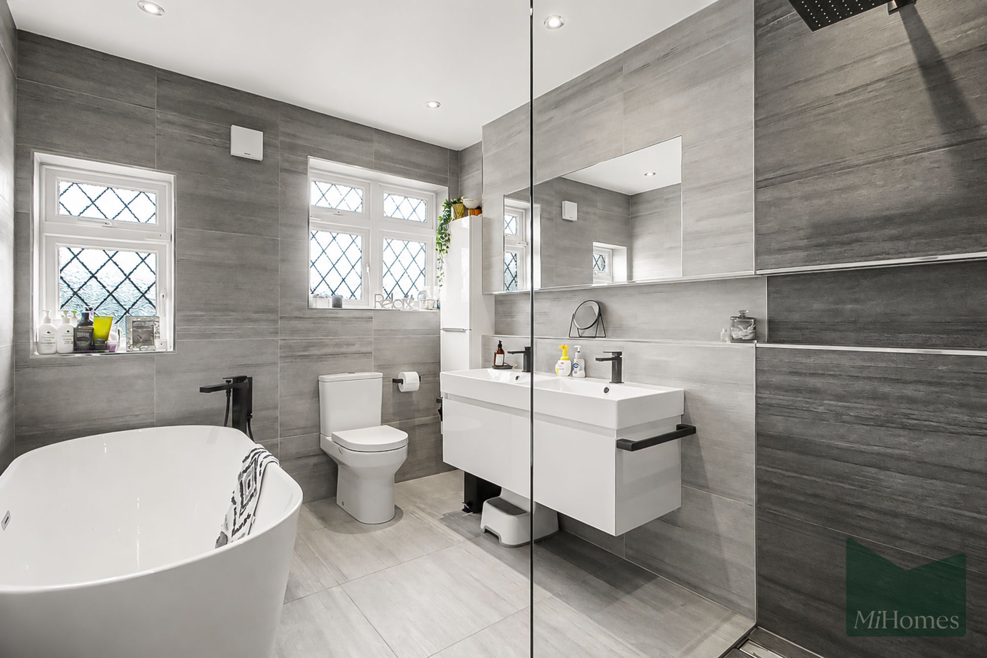 3 bed semi-detached house for sale in Abbotshall Avenue, London, N14 - Property Image 22
