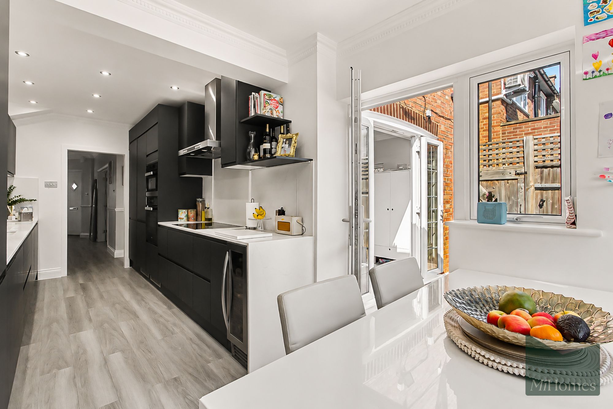 3 bed semi-detached house for sale in Abbotshall Avenue, London, N14 - Property Image 8
